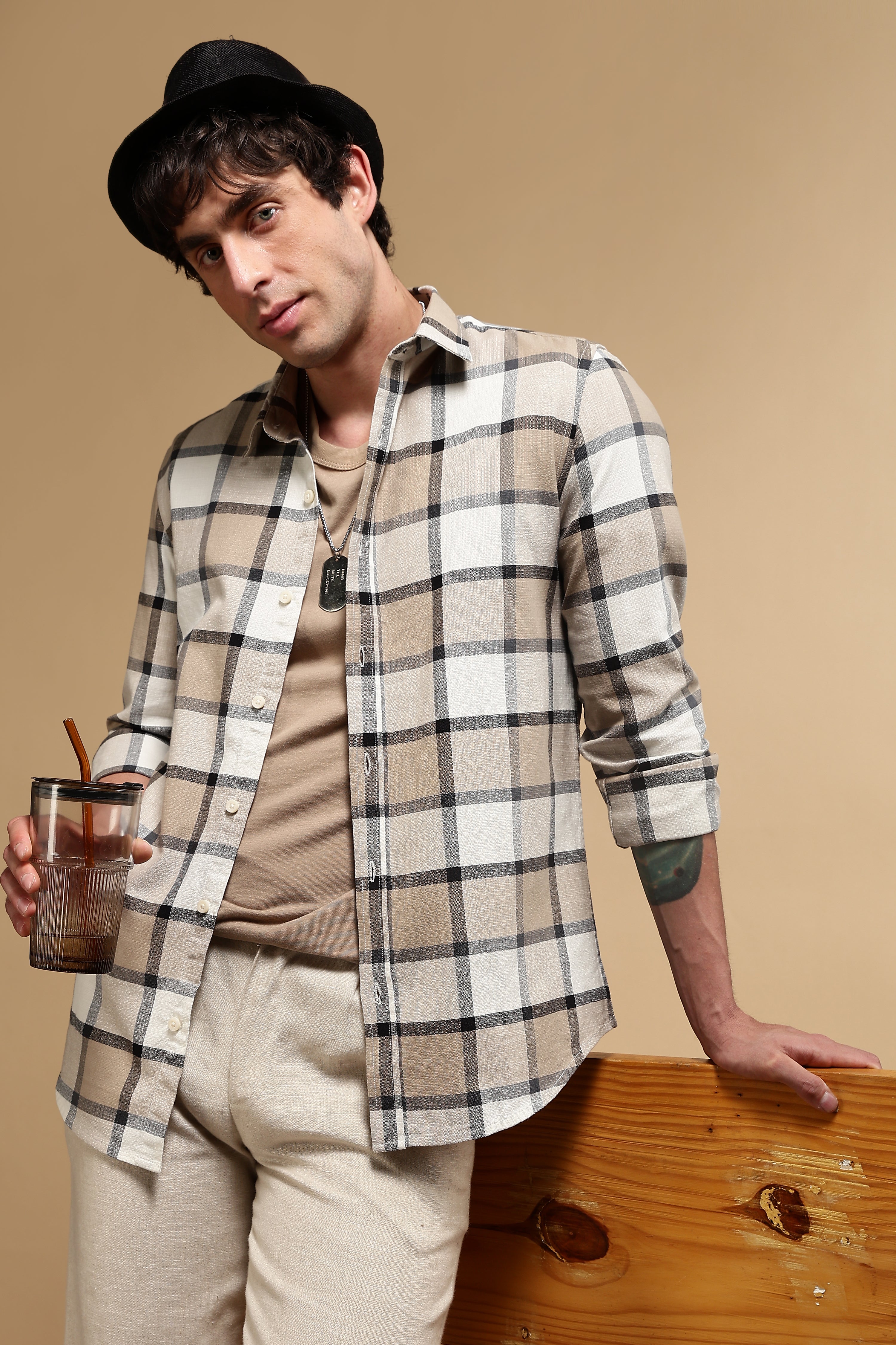 Men Cream Slim Fit Cotton Check Shirt