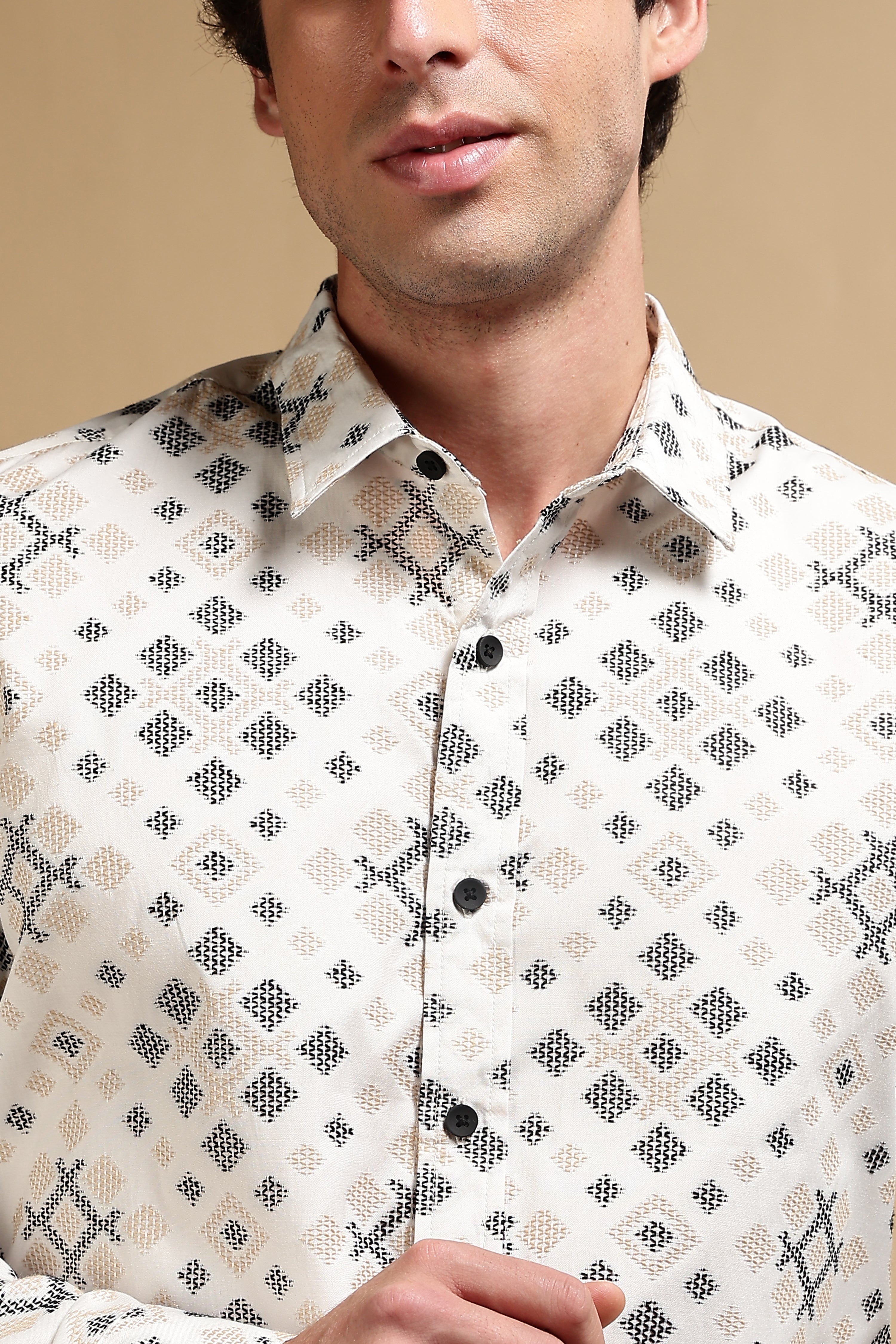 Men Black Poly Cotton Slim Fit Shirt
