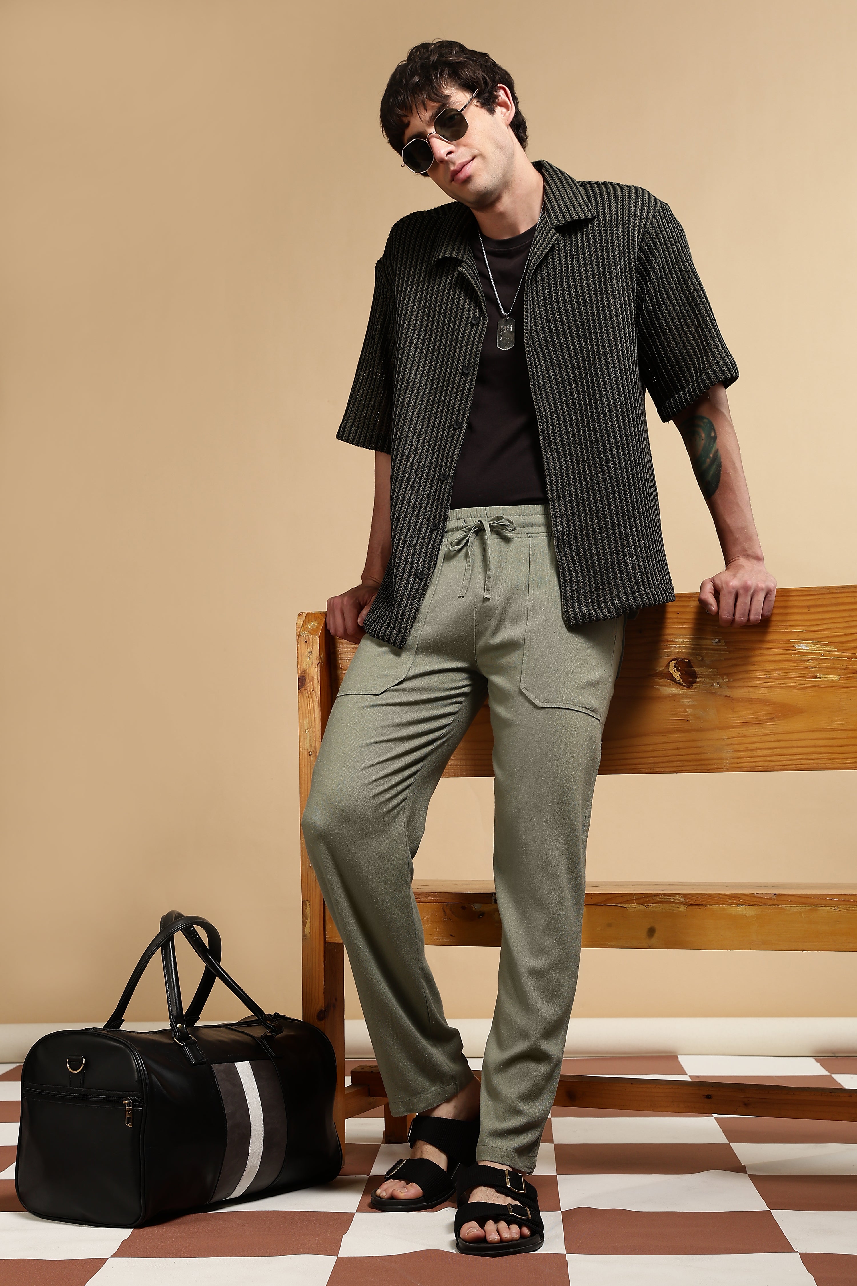 Men Olive Linen Blend Loose Fit Drawcord Trousers
