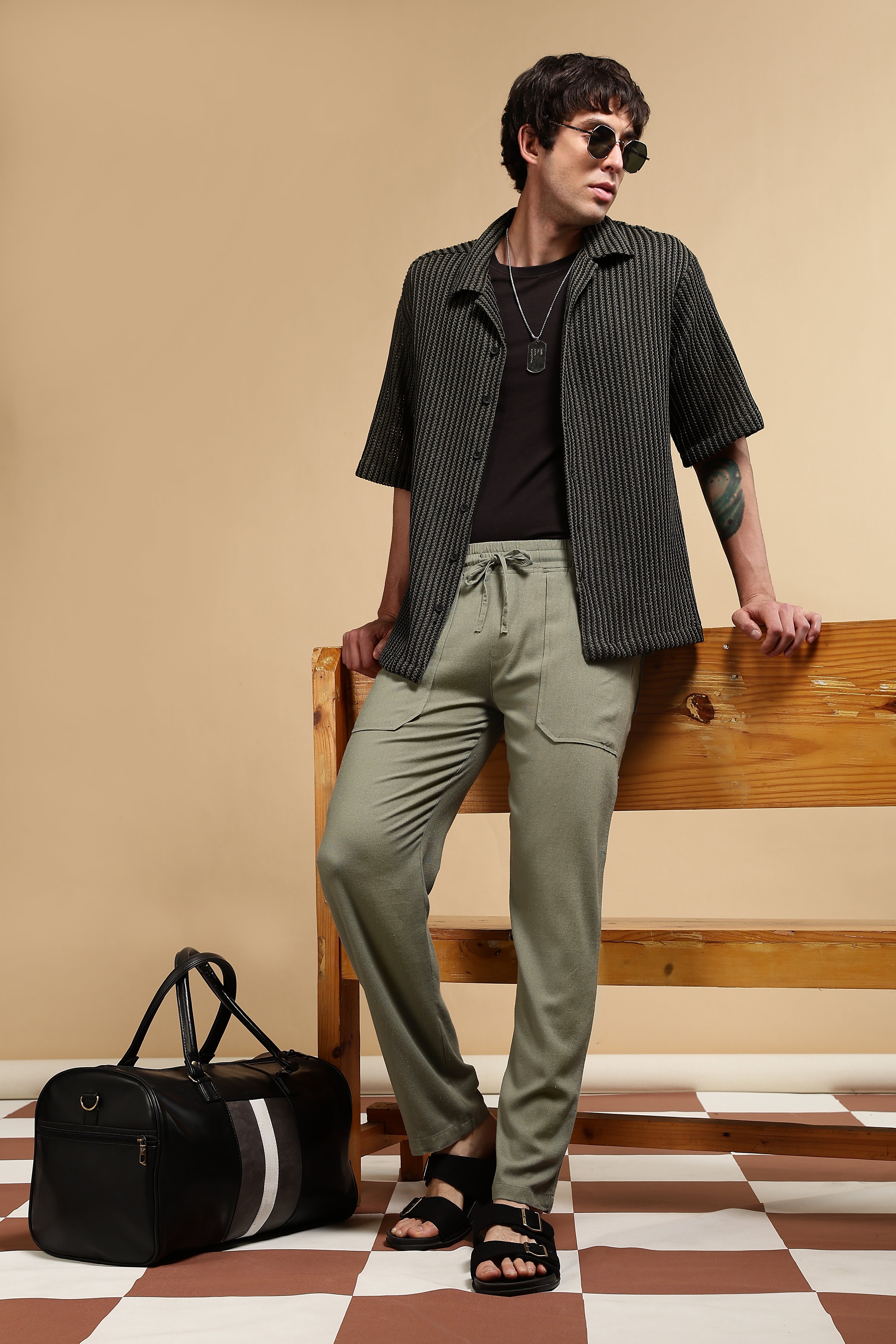 Men Olive Linen Blend Loose Fit Drawcord Trousers