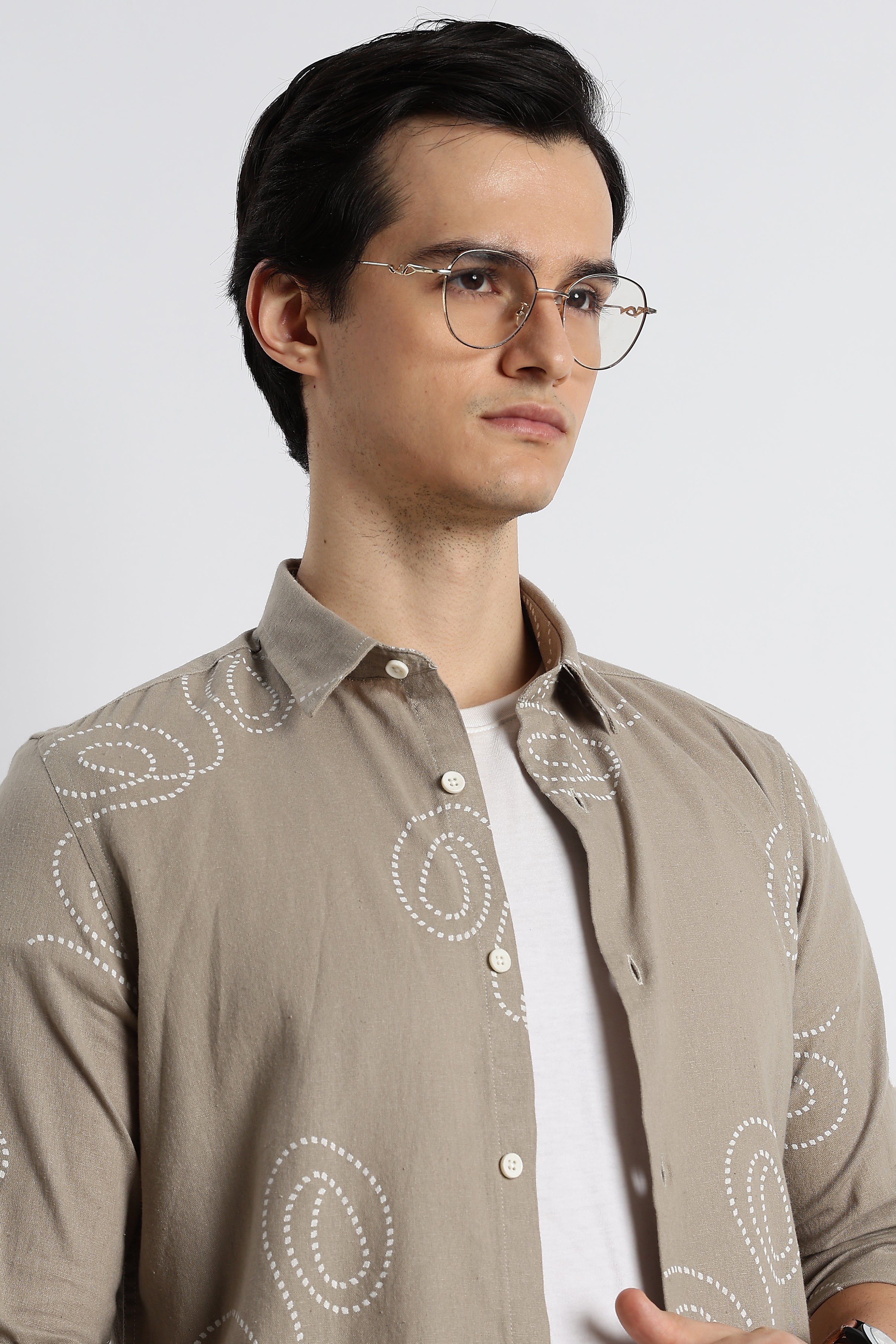 Men Dotted Swirl Printed Cotton Linen Shirt