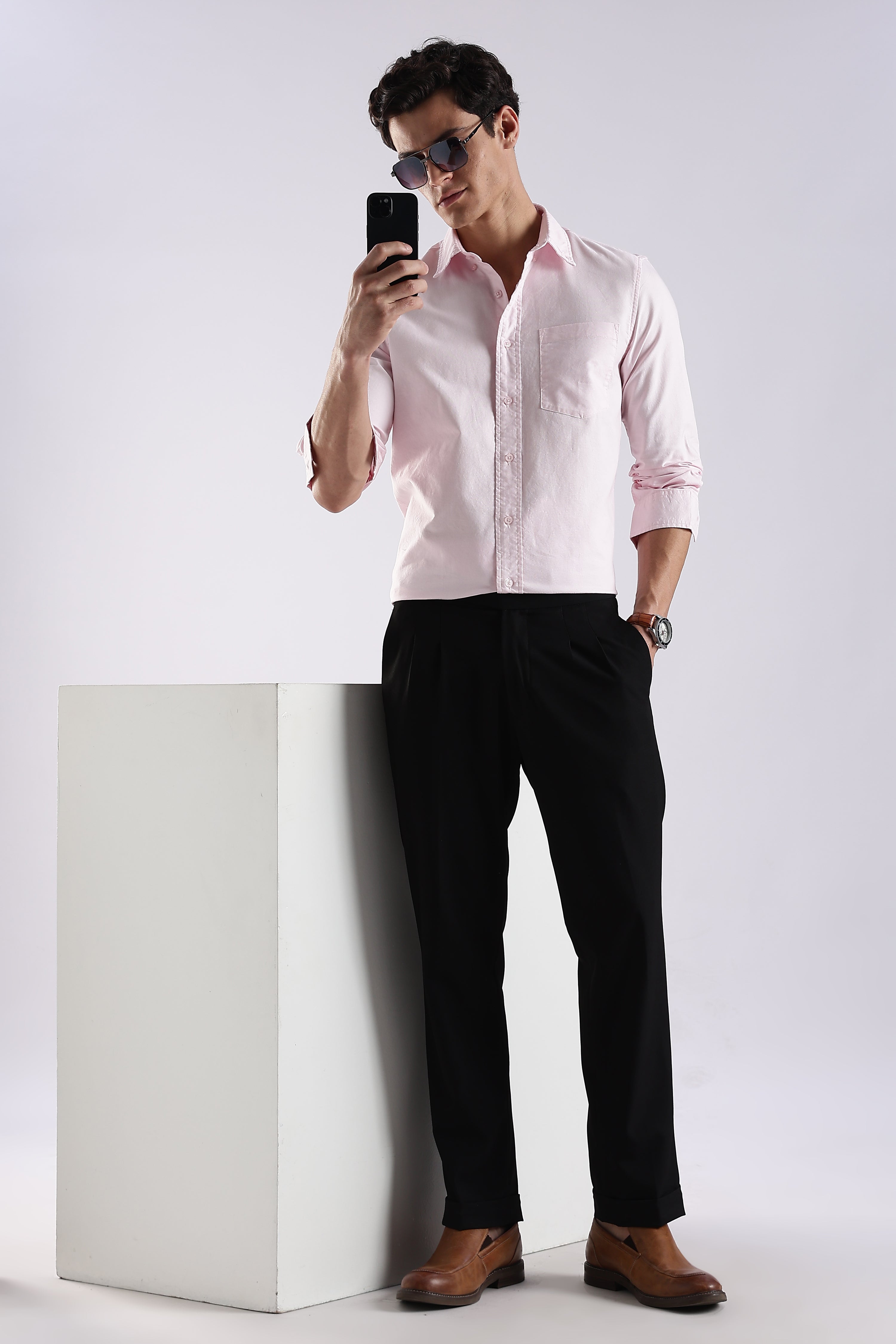 Men Pink Oxford Solid Shirt