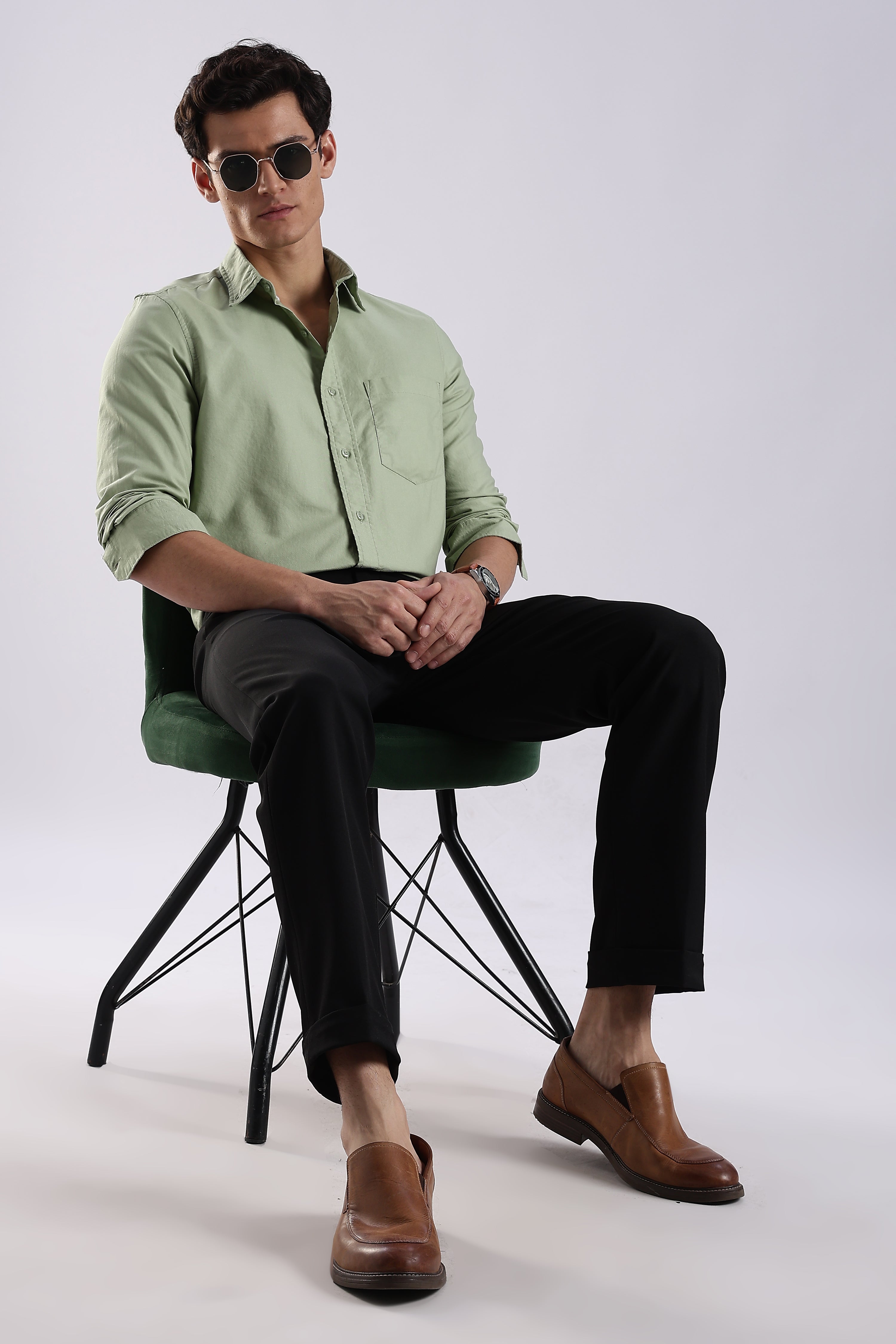 Men Green Oxford Solid Shirt