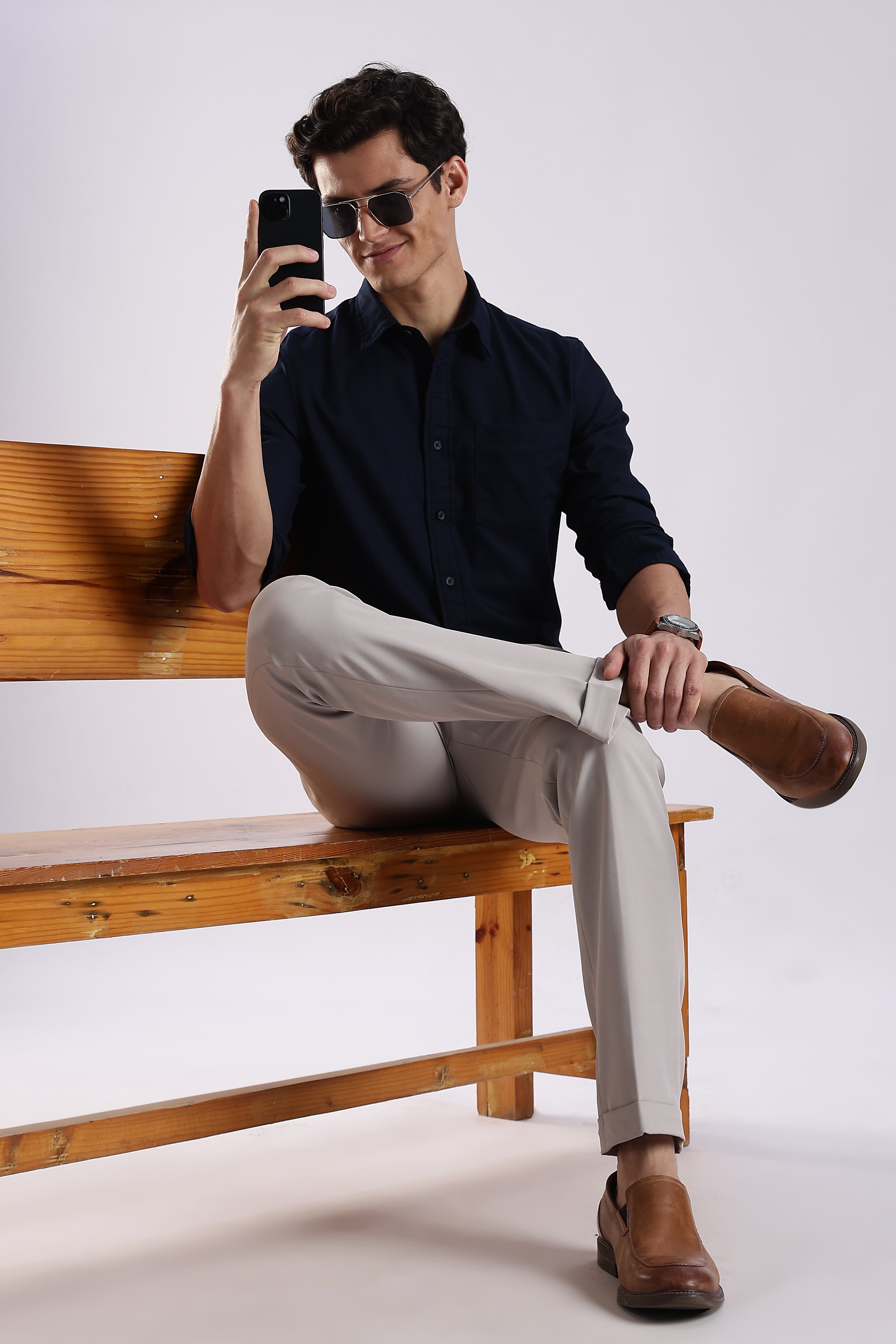 Men Navy Blue Oxford Solid Shirt