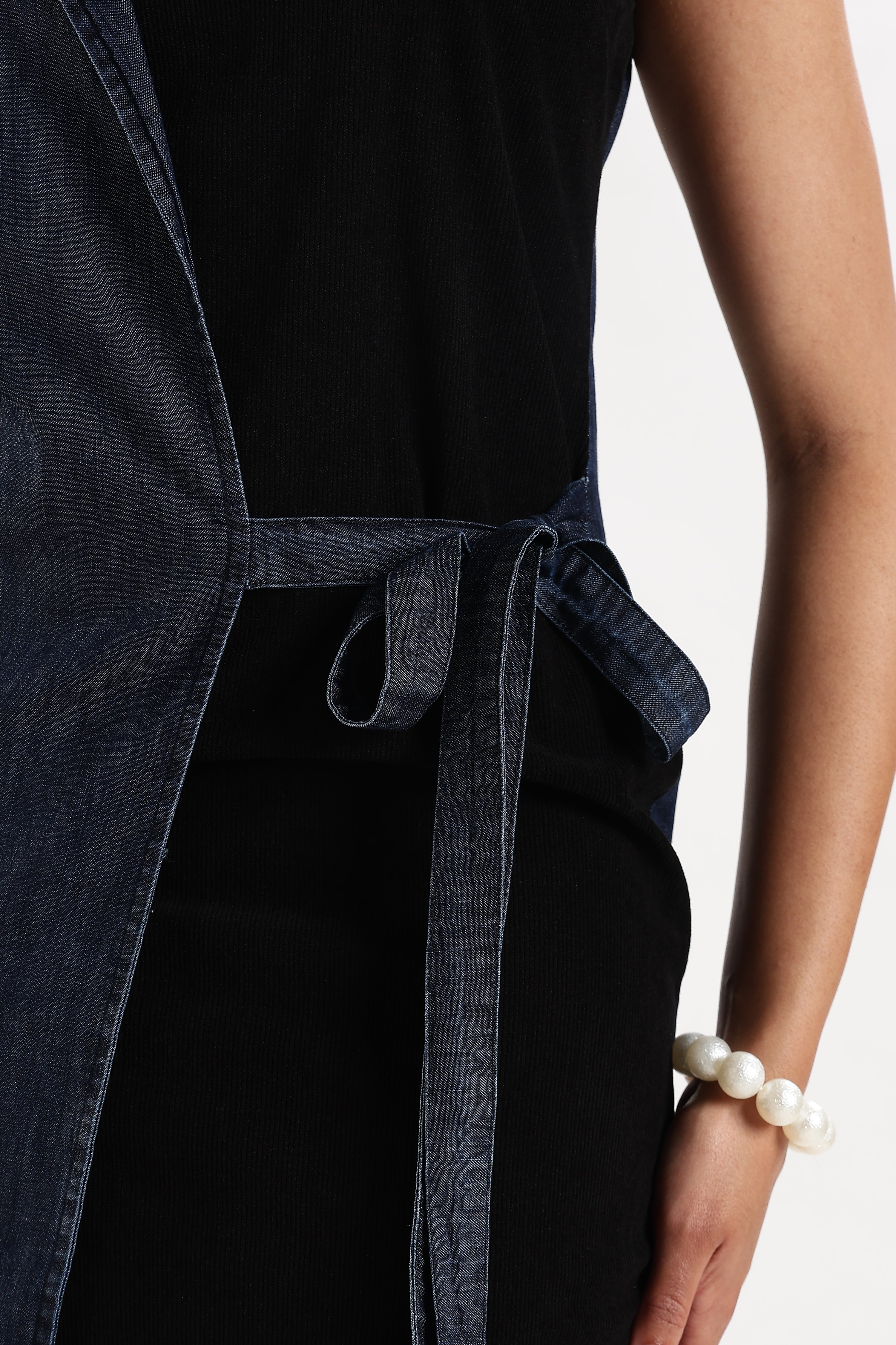 Women Blue & Black Denim Bodycon Dress