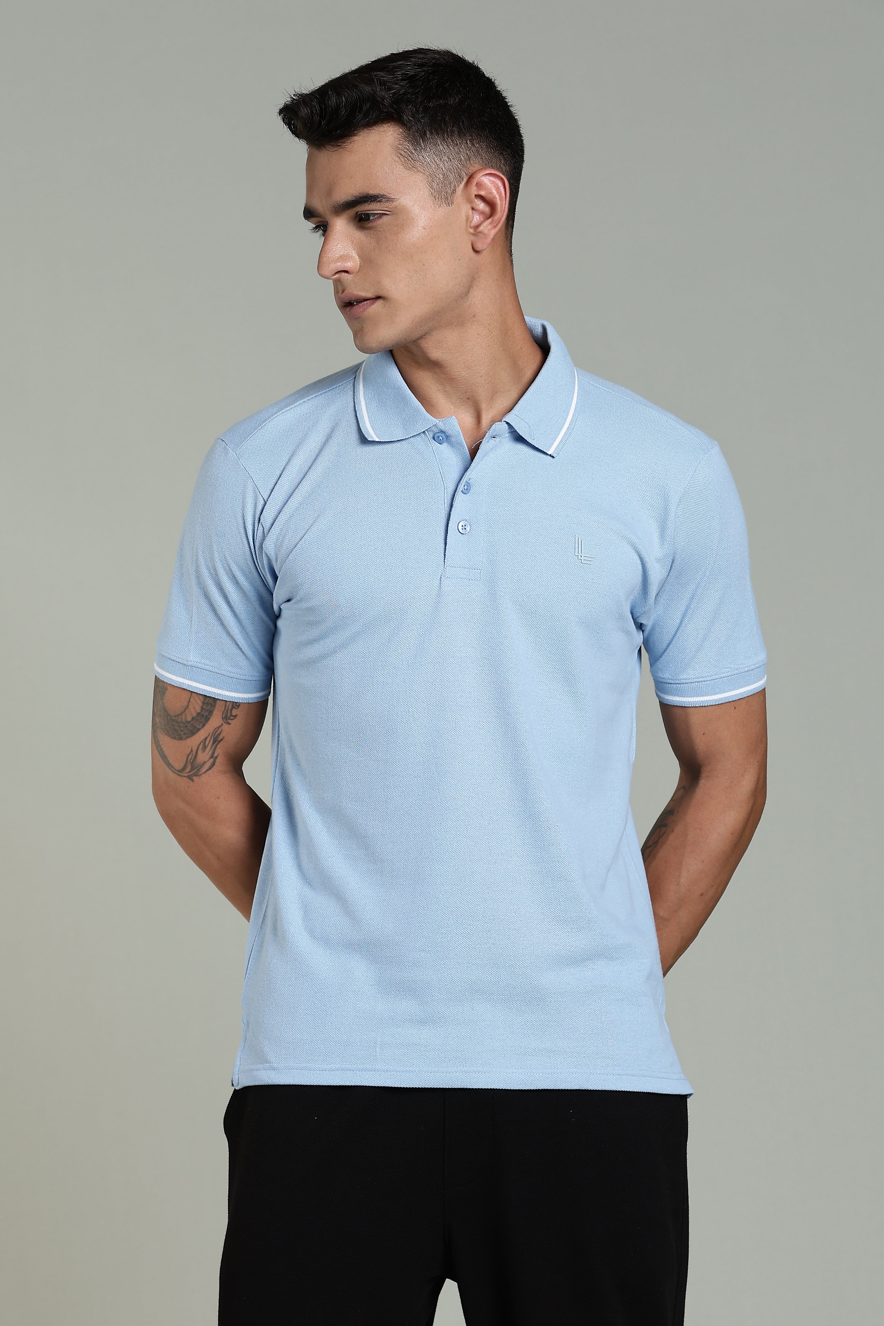 Men Solid Sky Blue Cotton Blend Tshirt