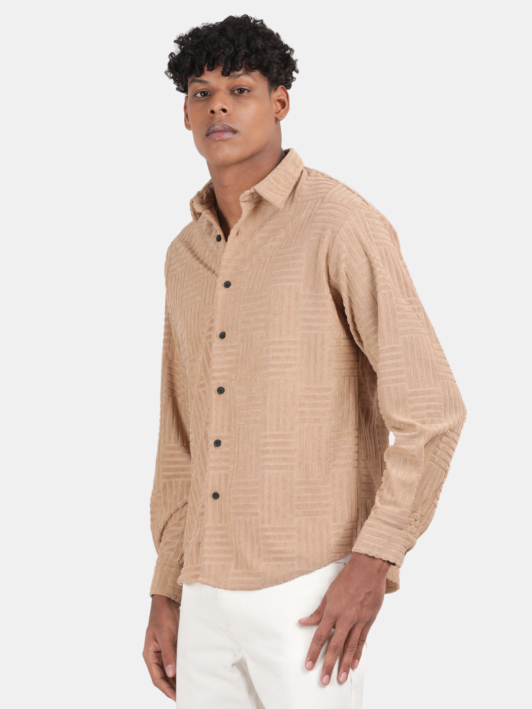 Men Cream Slim Fit Spread Collar Full Sleeve Casual Shirt