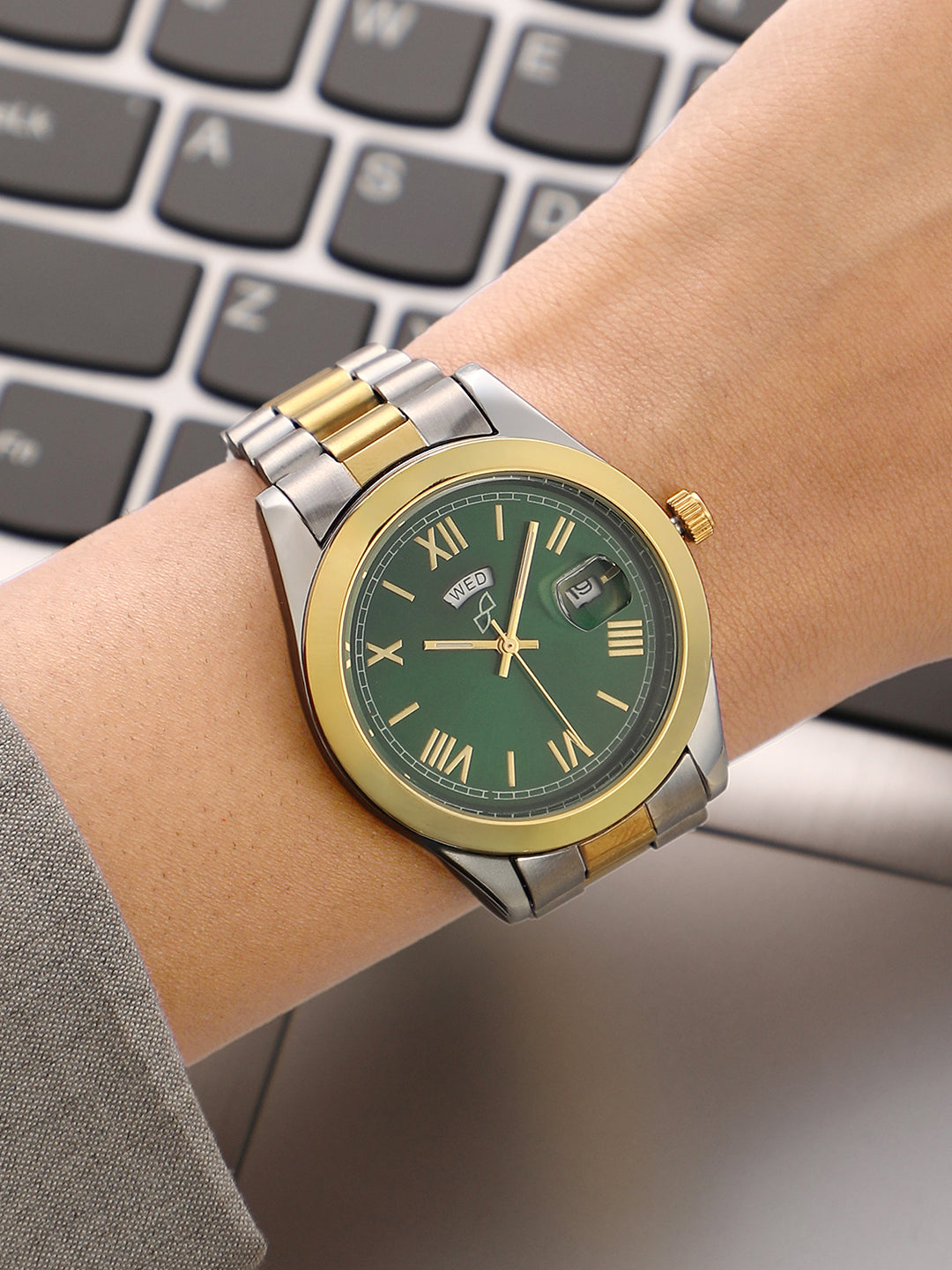 The Lorenz Round Watch