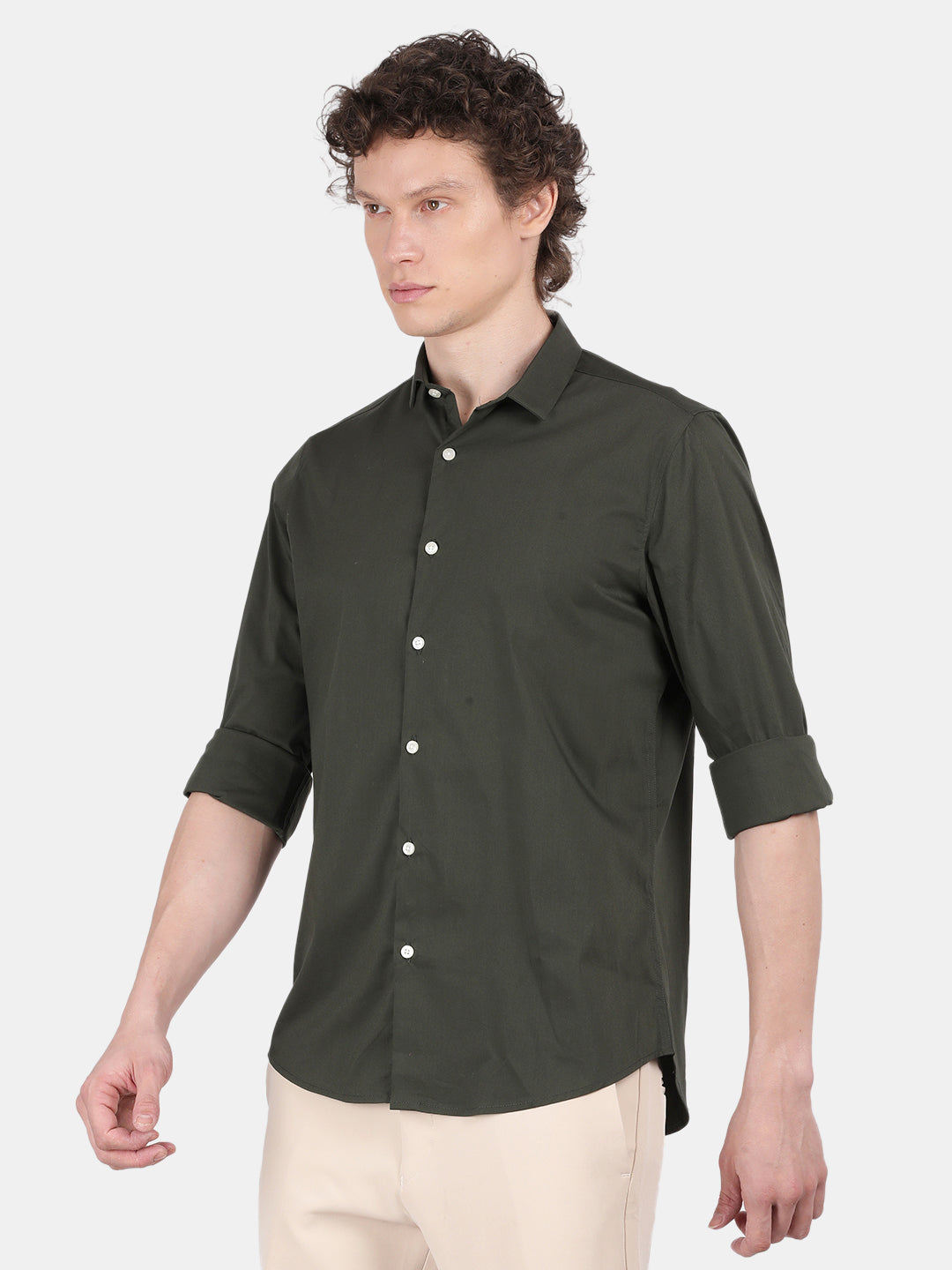 Men Dark Green Slim Fit Spread Collar Full Sleeve Casual Shirt