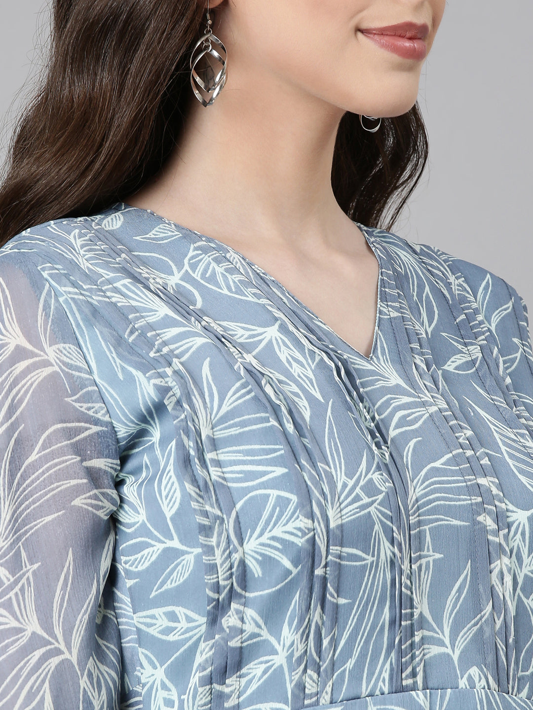 Women Grey Floral Chiffon Dress