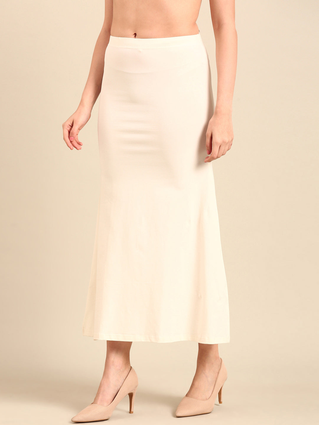 Women Off White Saree Shapewear