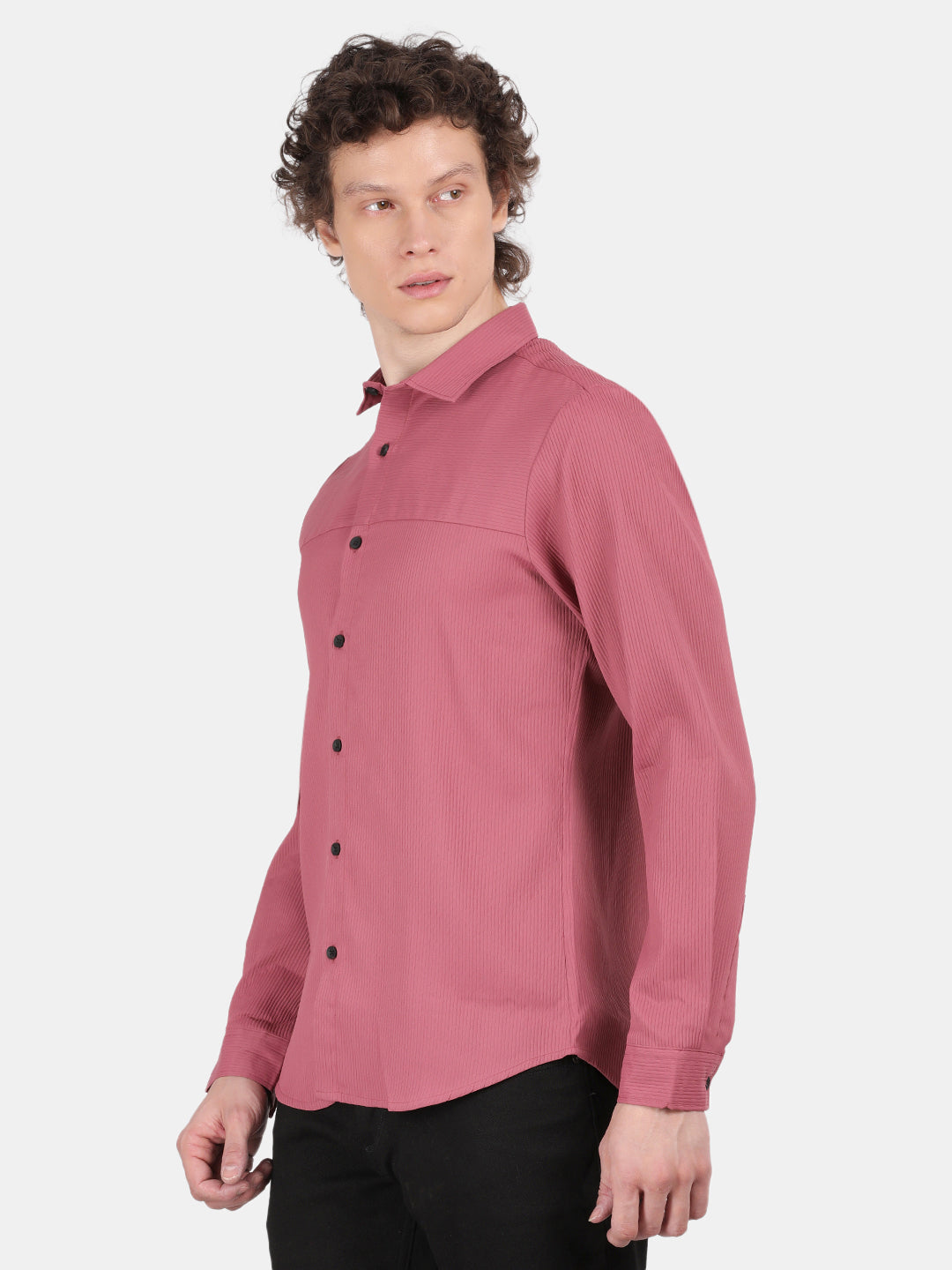 Men Pink Slim Fit Spread Collar Full Sleeve Casual Shirt