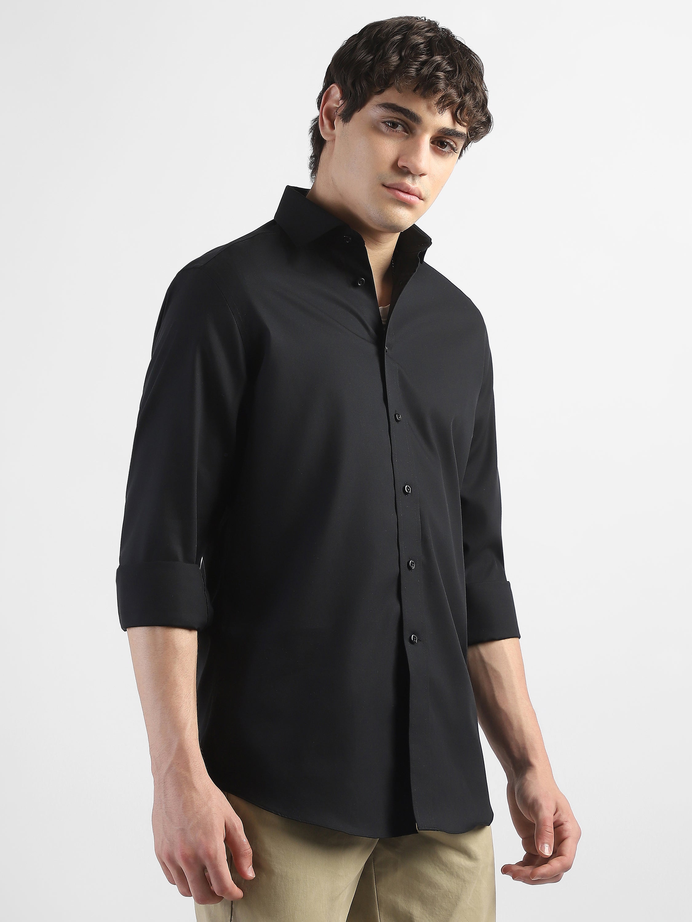 Men Black Spread Collar Shirt