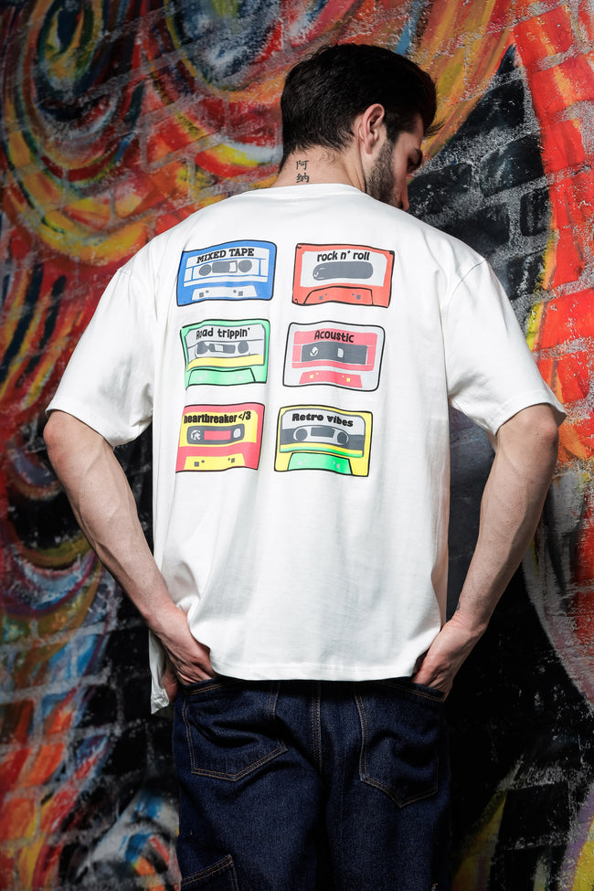 Unisex White Oversized Vintage T-shirt