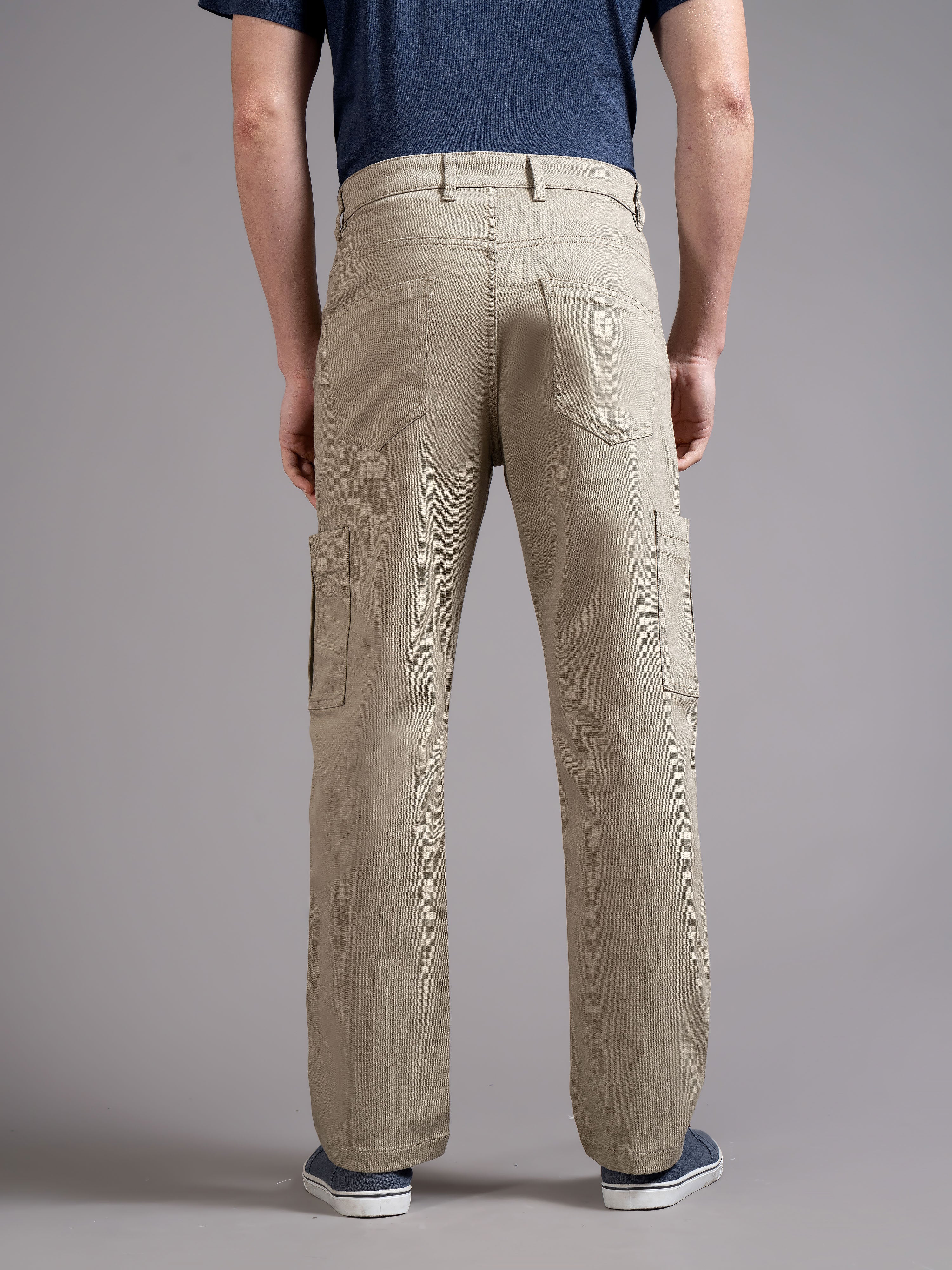 Men Beige Straight Fit Cargo Trouser