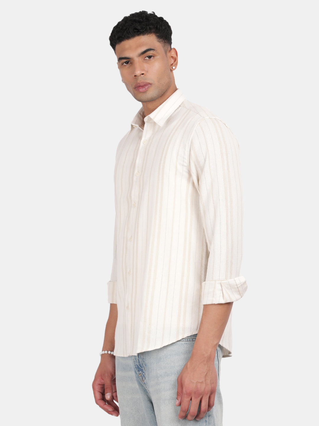 Men Cream Slim Fit Spread Collar Full Sleeve Casual Shirt