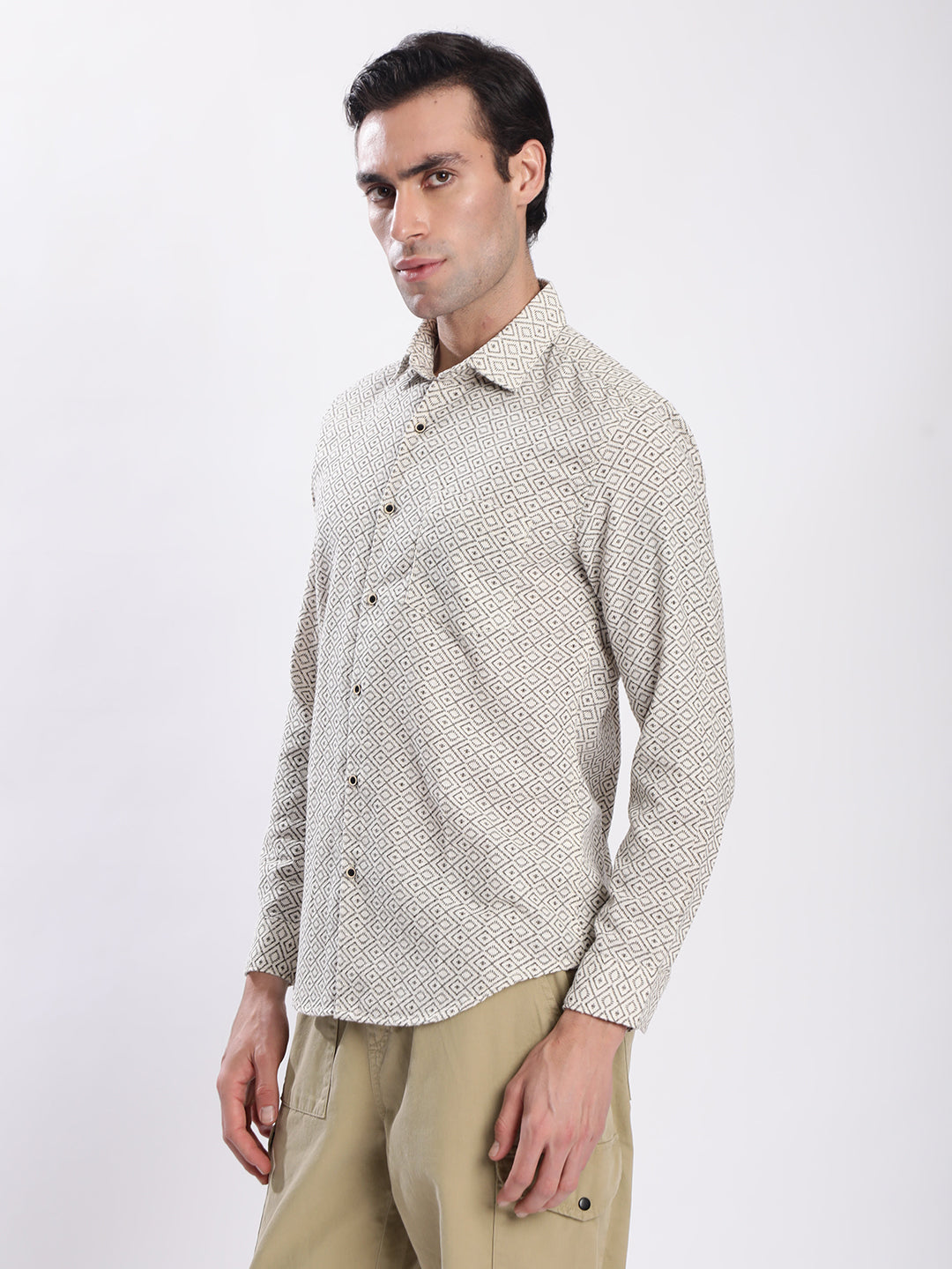 Men Beige Geometric Print Single Pocket Shirt