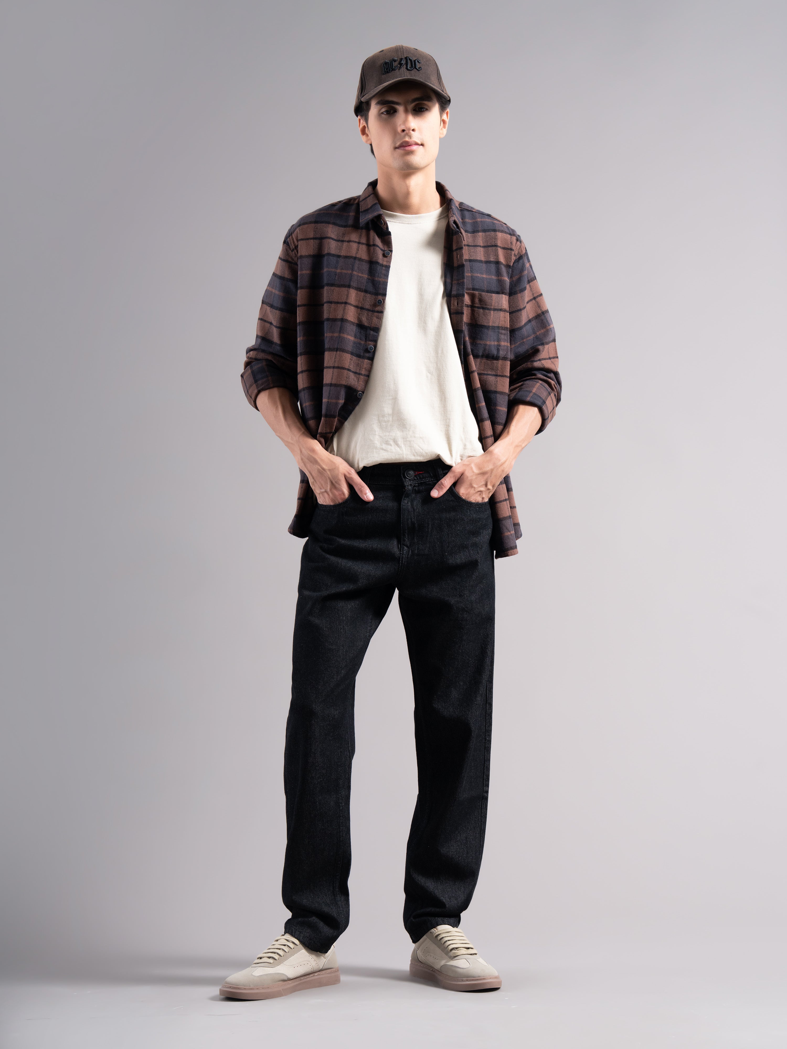 Men Black Regular Fit Jeans