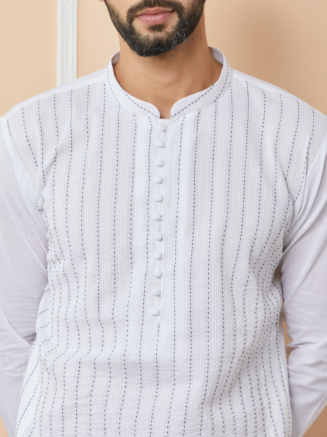 Men White Thread Worked Cotton Kurta