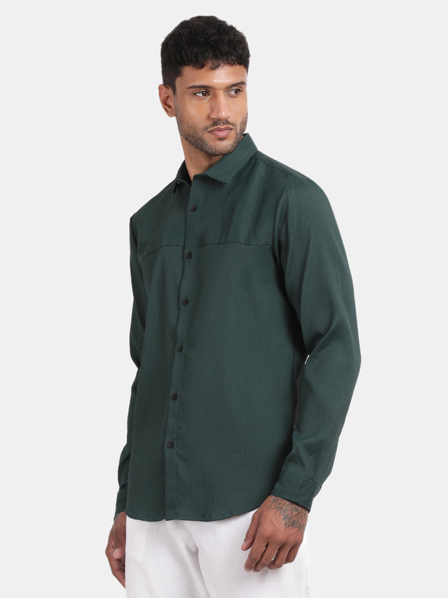 Men Green Slim Fit Spread Collar Full Sleeve Casual Shirt