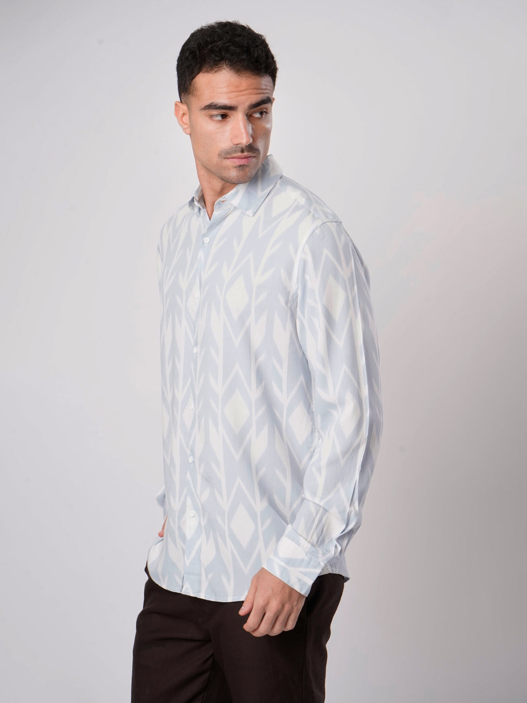 Men Blue and White Abstract printed Shirt