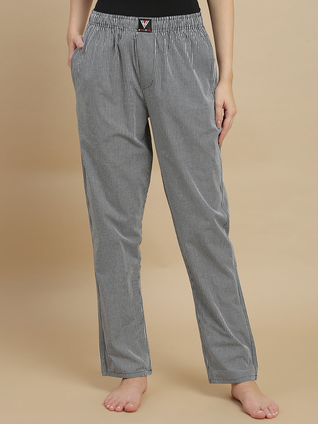 Women Black & White Micro Checked Cotton Pyjamas