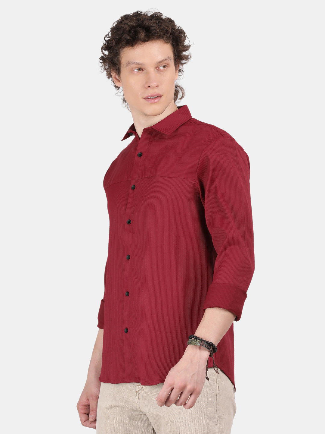 Men Maroon Slim Fit Spread Collar Full Sleeve Casual Shirt