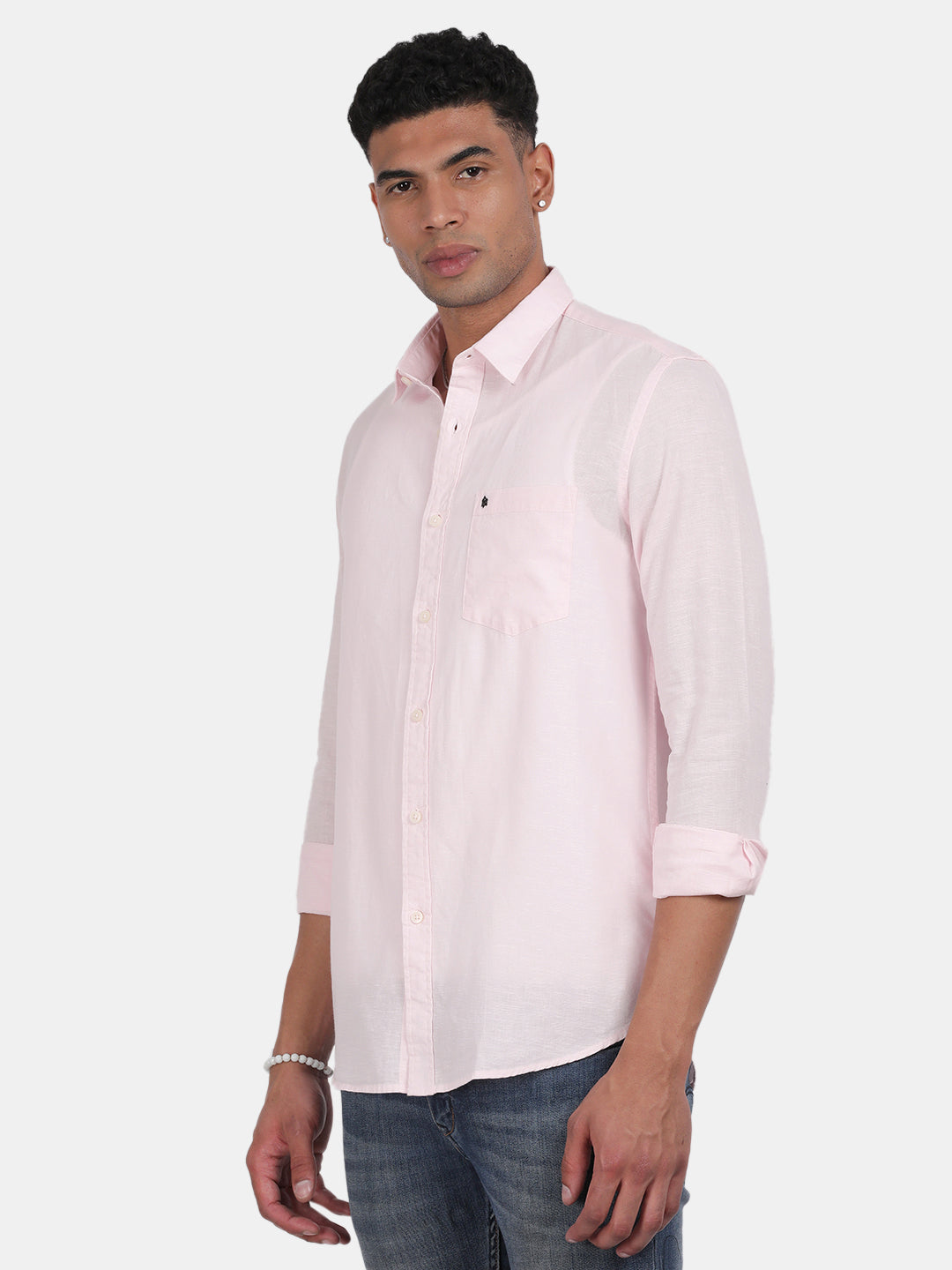 Men Light Pink Slim Fit Spread Collar Full Sleeve Casual Shirt