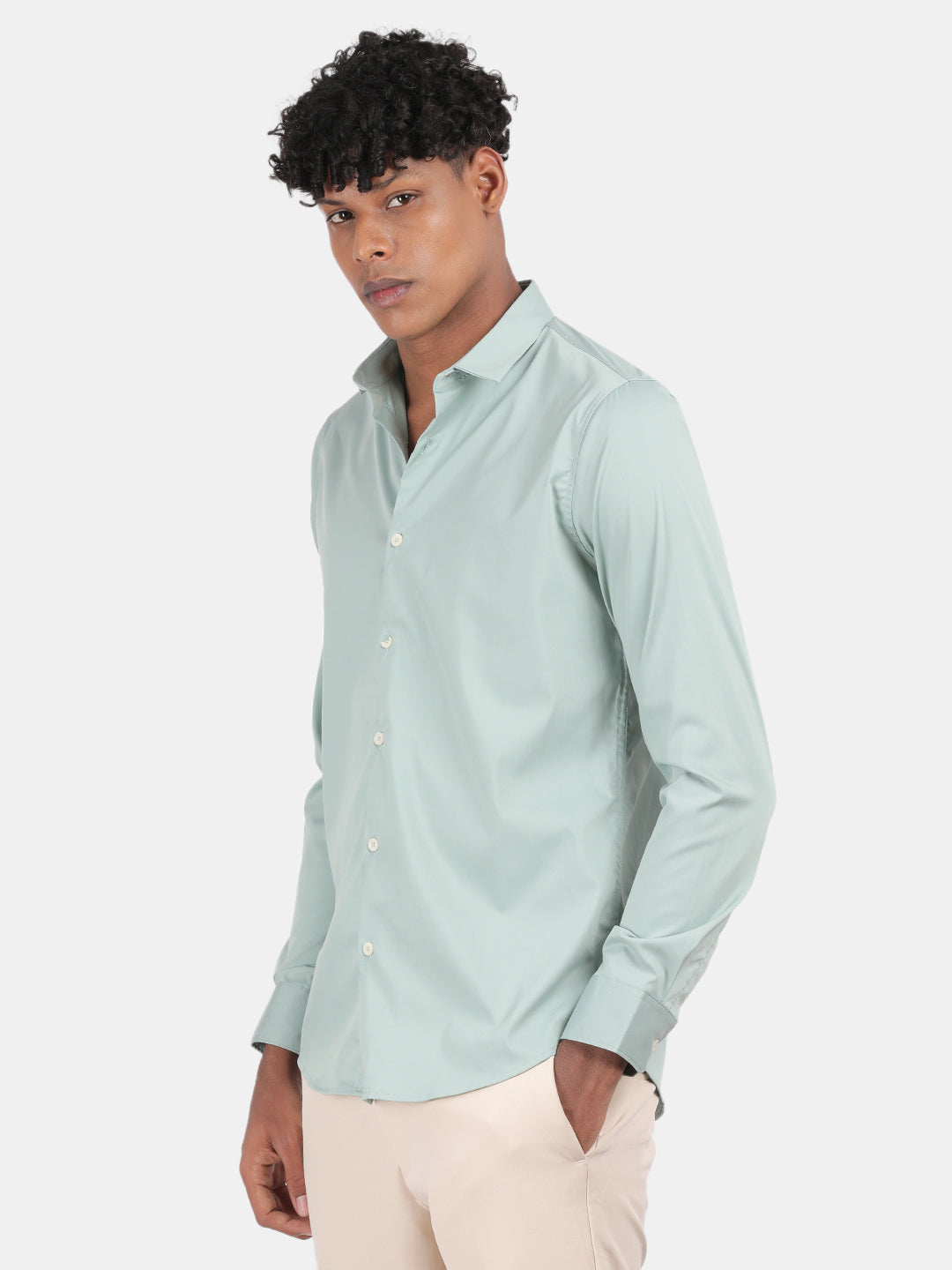 Men Light Green Slim Fit Spread Collar Full Sleeve Casual Shirt