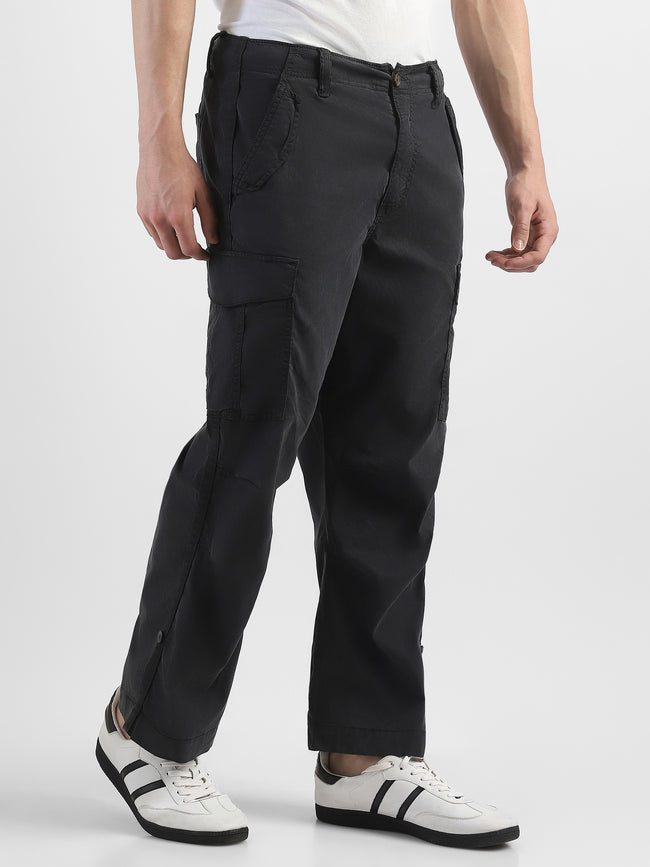 Men Black Mid Rise Comfort Fit Cargo with 6 pockets