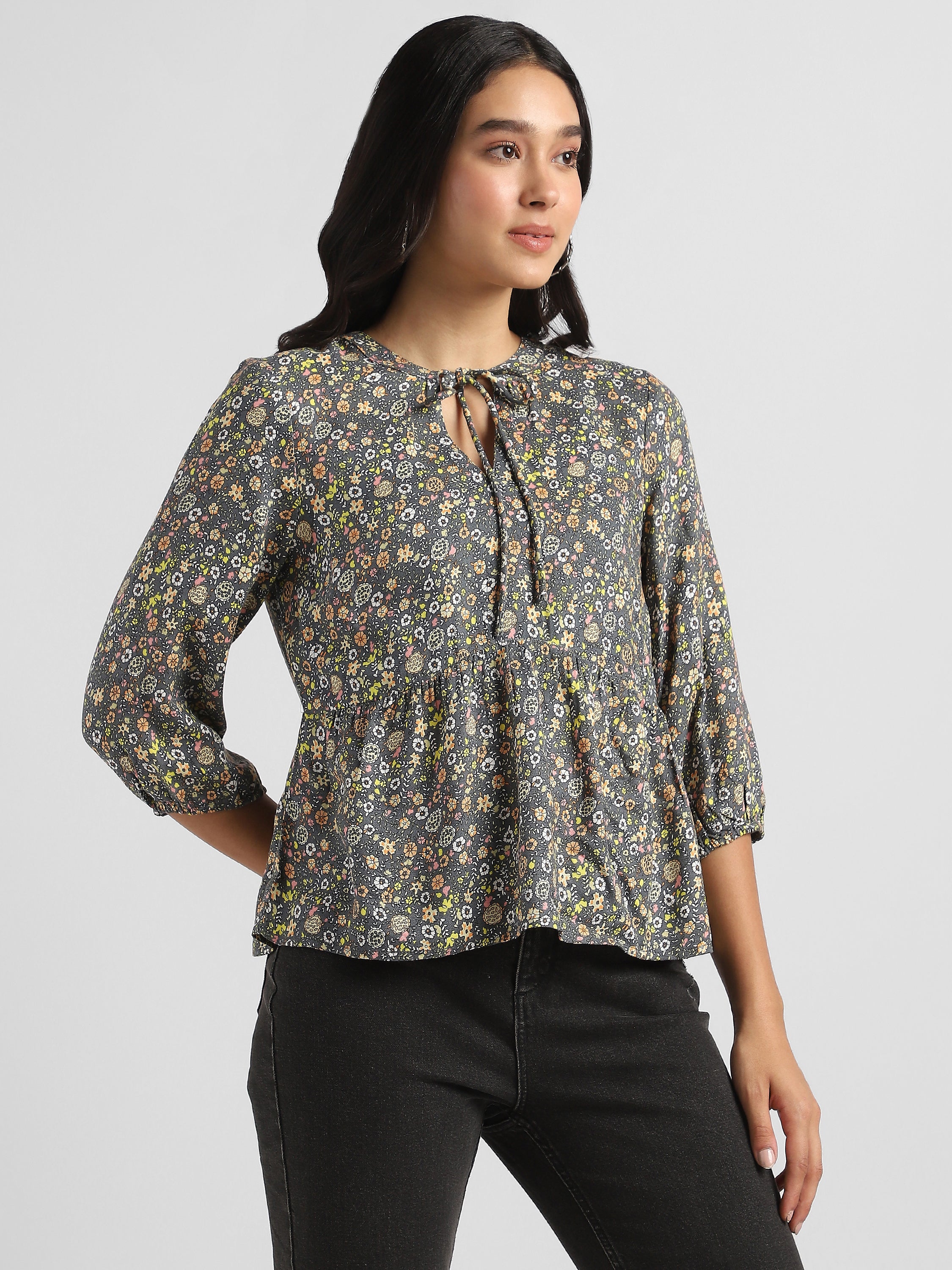 Women Grey Floral Printed Top