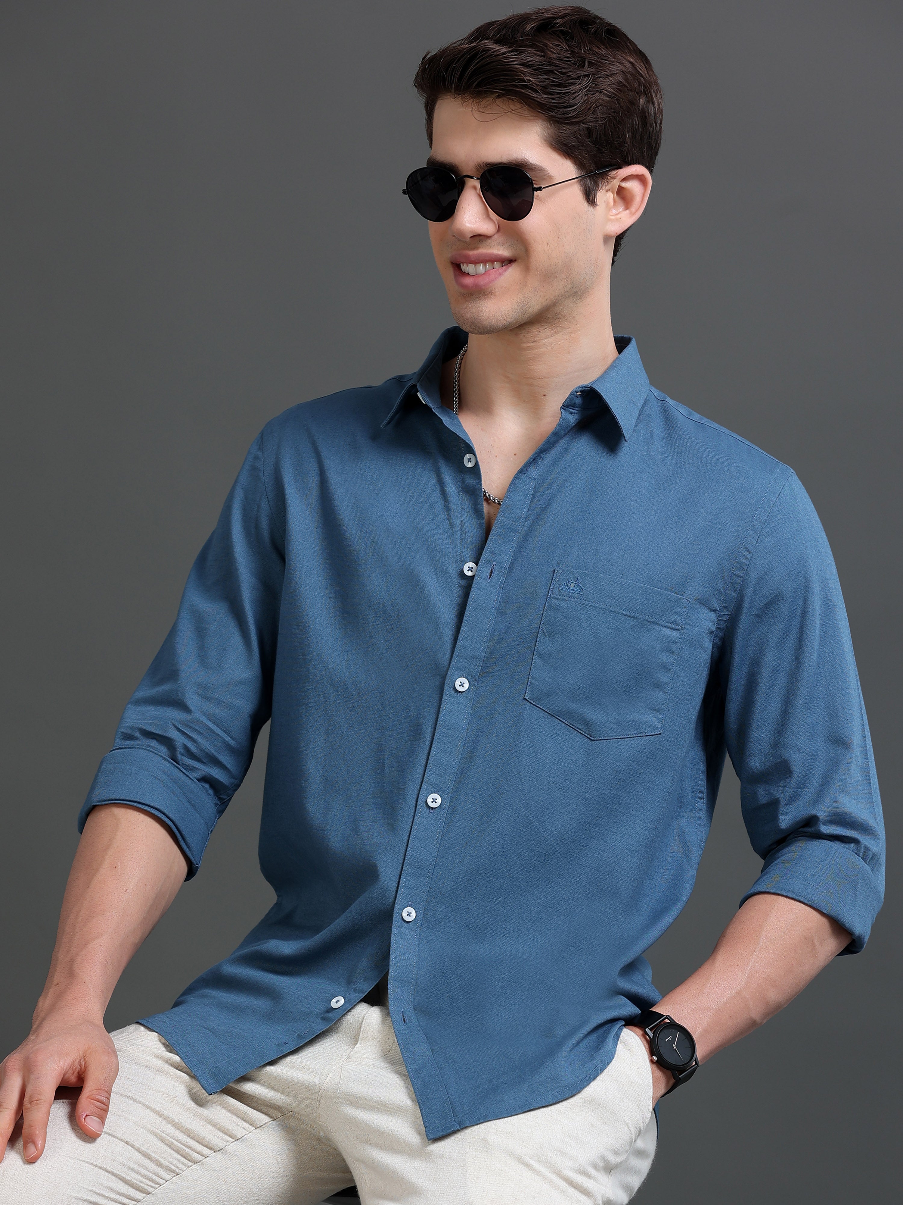 Men Blue Slub Solid Shirt