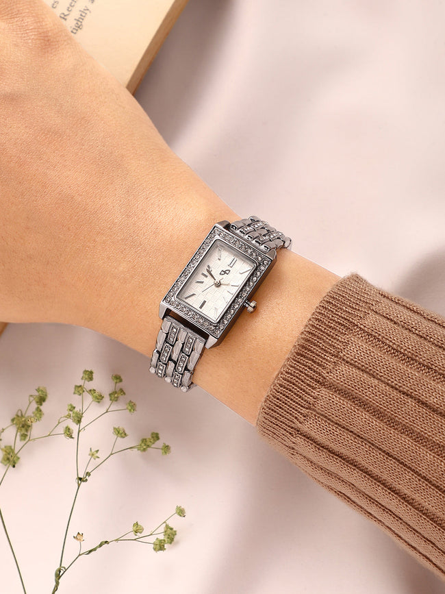 The Charle Rectangular Watch - Metallic Silver