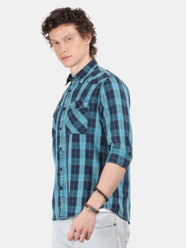 Men Sky blue Slim Fit Spread Collar Full Sleeve Casual Shirt
