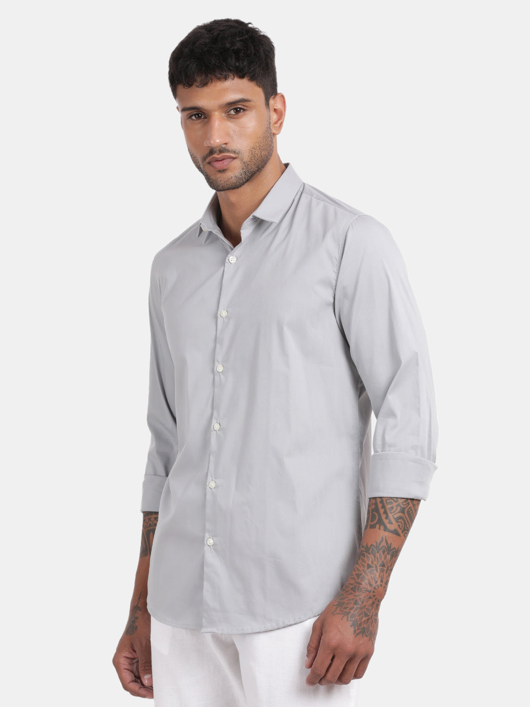 Men Silver Slim Fit Spread Collar Full Sleeve Casual Shirt