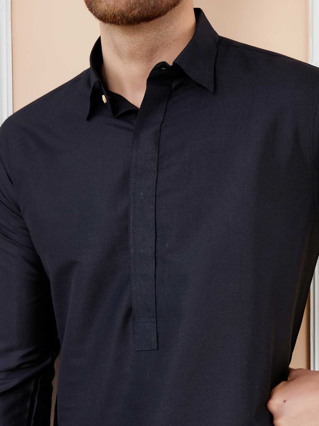 Men Black Cotton Solid Pathani Kurta