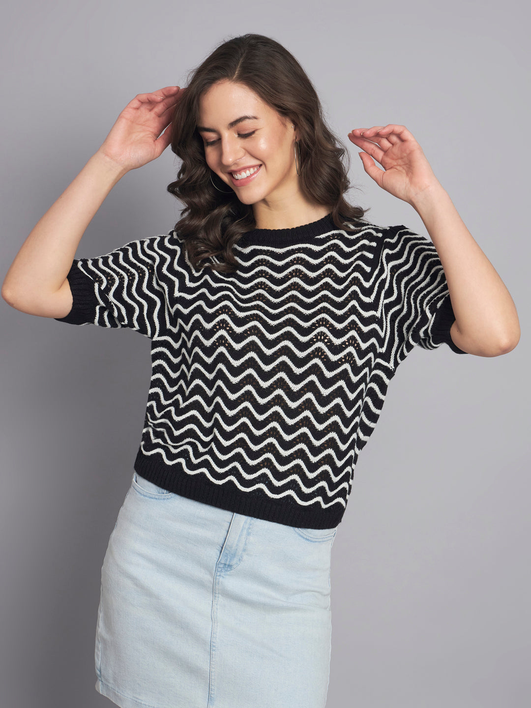 Women Black Stripe Mesh Top