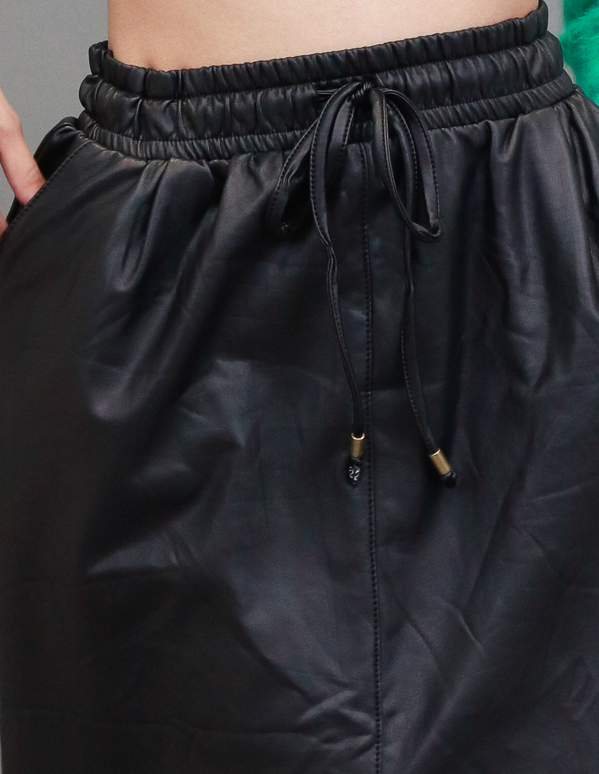 Women Black Faux Leather Skirt