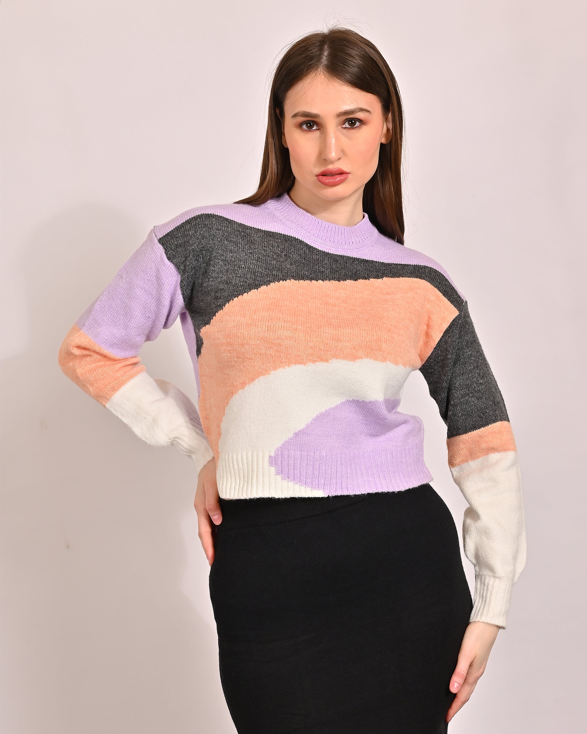 Women Colourblock Crew Neck Sweater