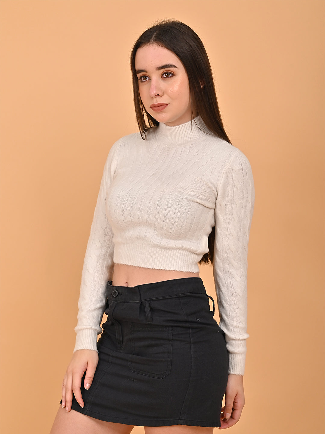 Women White Cropped Turtleneck Sweater