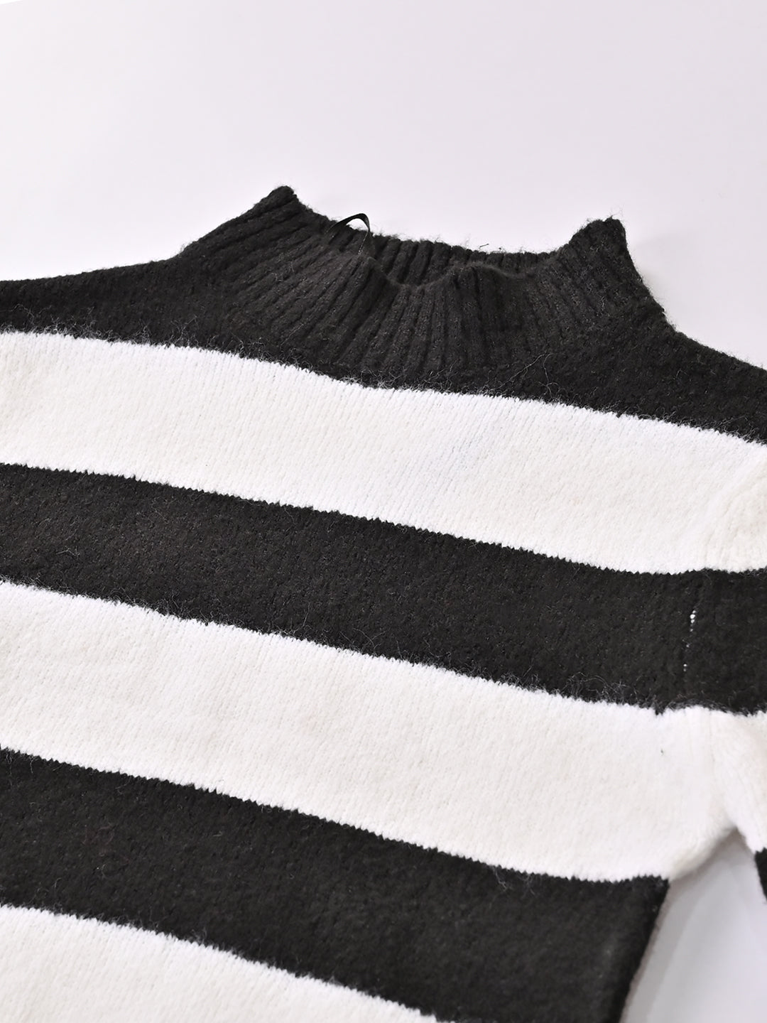 Women Black & White Striped Cropped Sweater