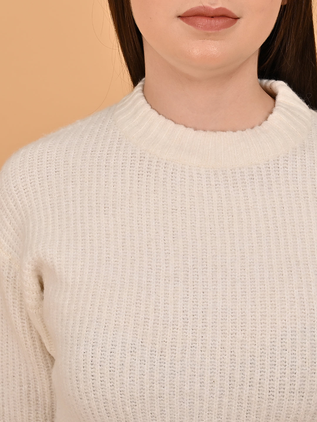 Women White Cropped Turtleneck Sweater