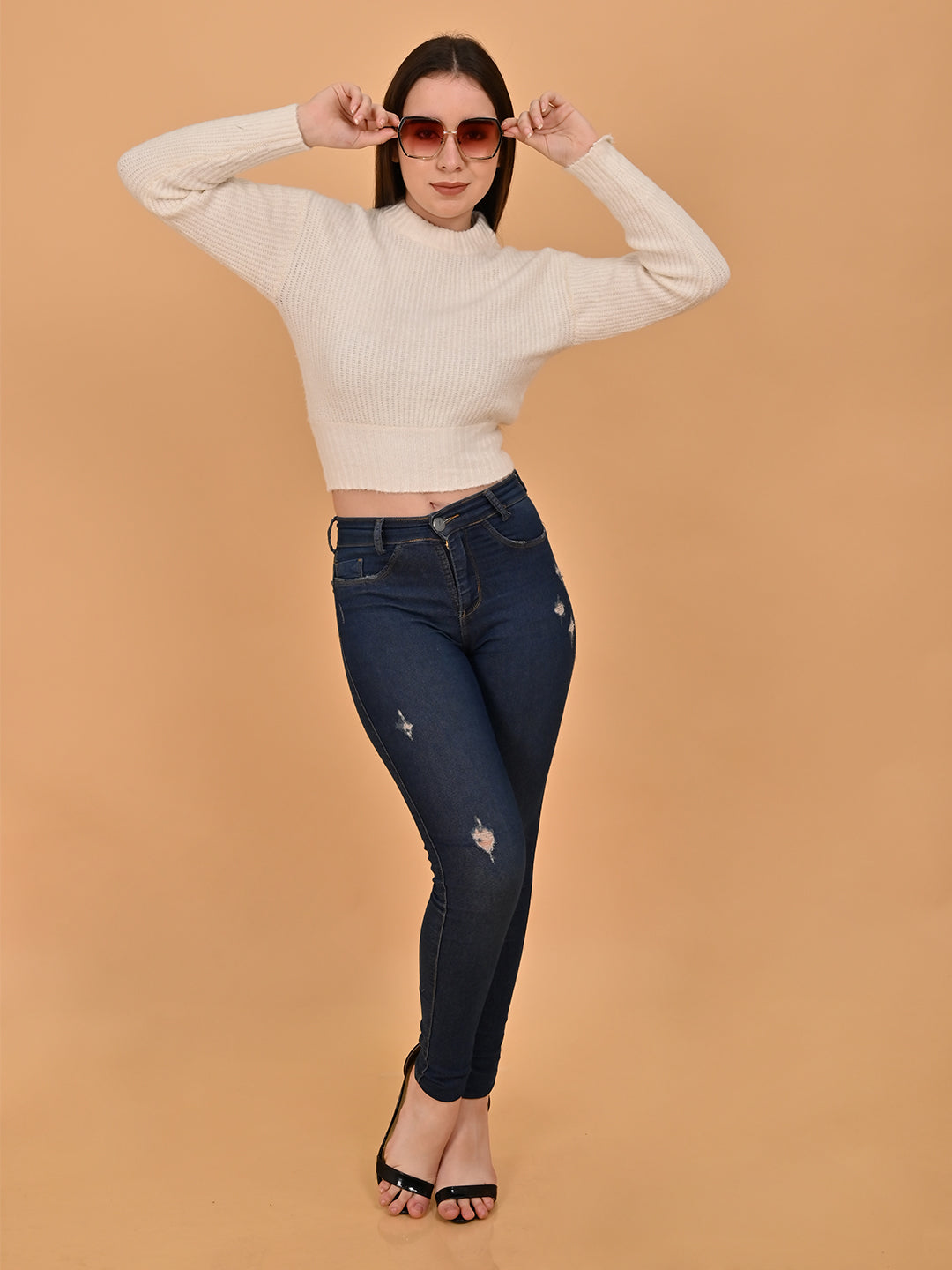 Women White Cropped Turtleneck Sweater