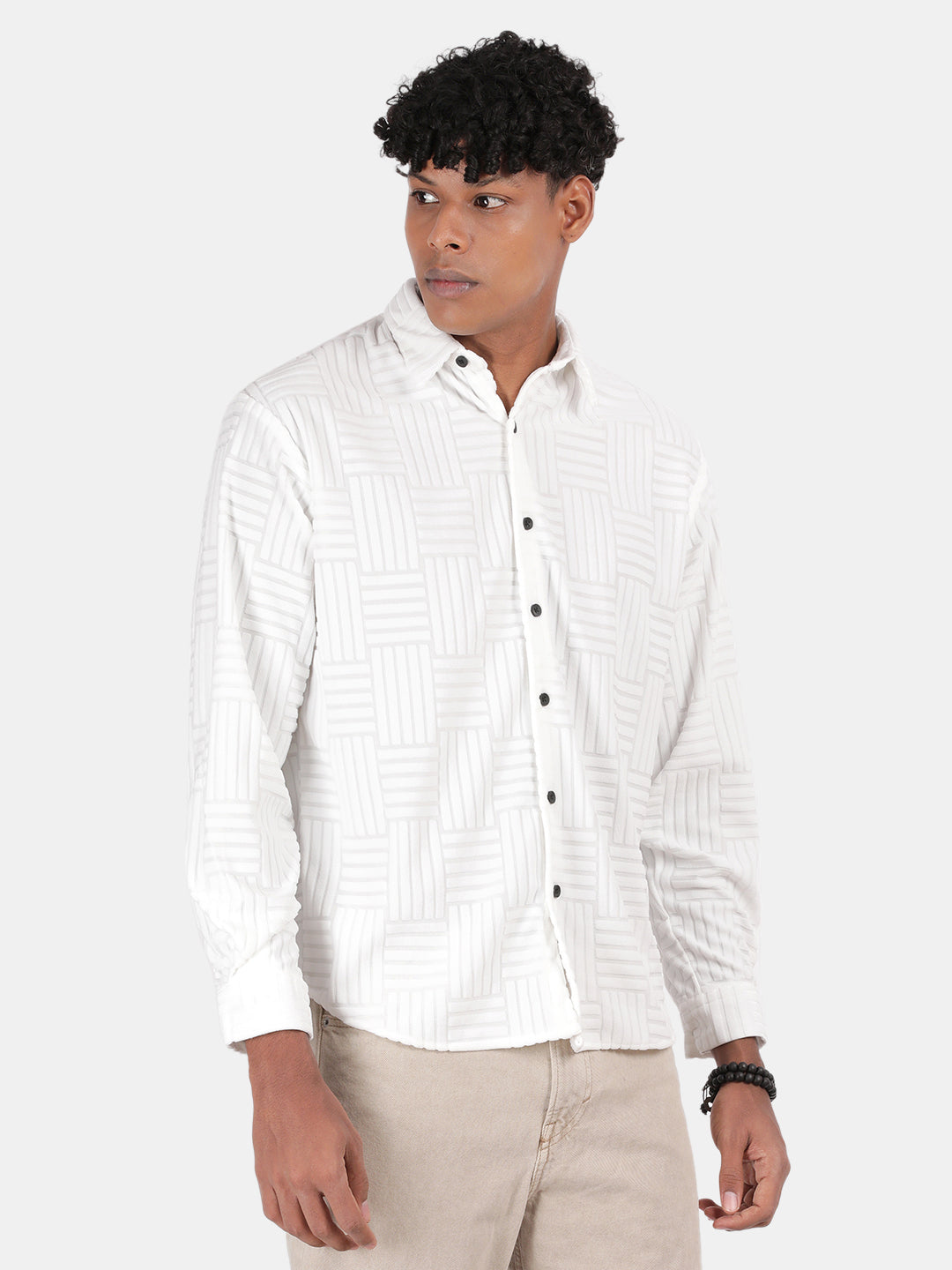 Men White Slim Fit Spread Collar Full Sleeve Casual Shirt