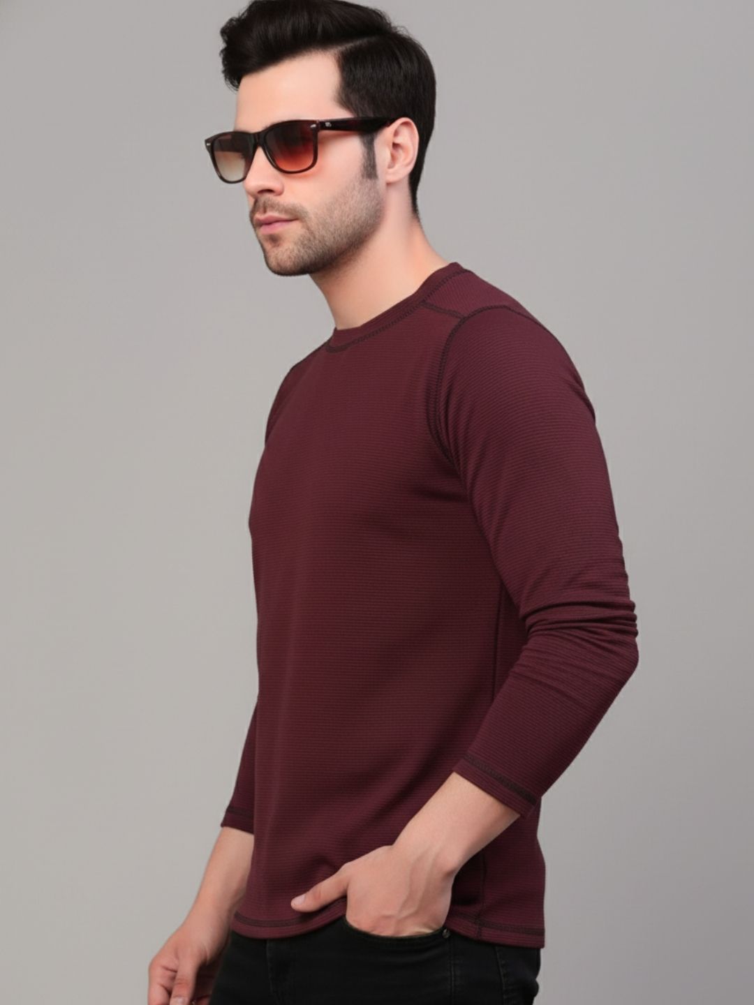 Men Wine Round Neck Polyester T-Shirt