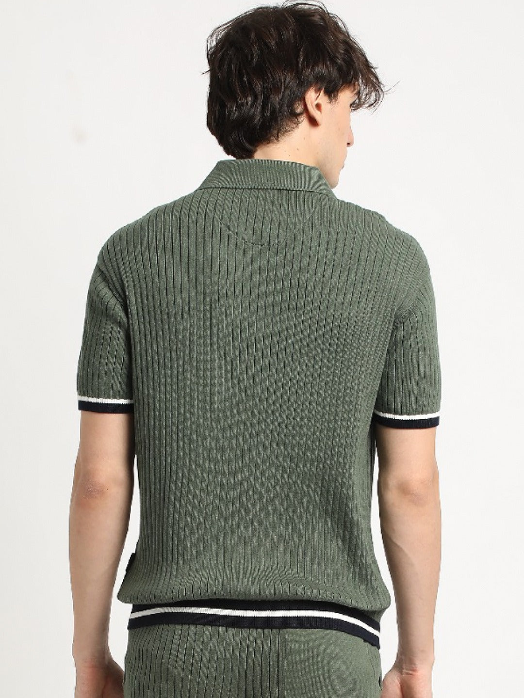 Men Green Knitted Regular Fit Polo Collar T-shirt