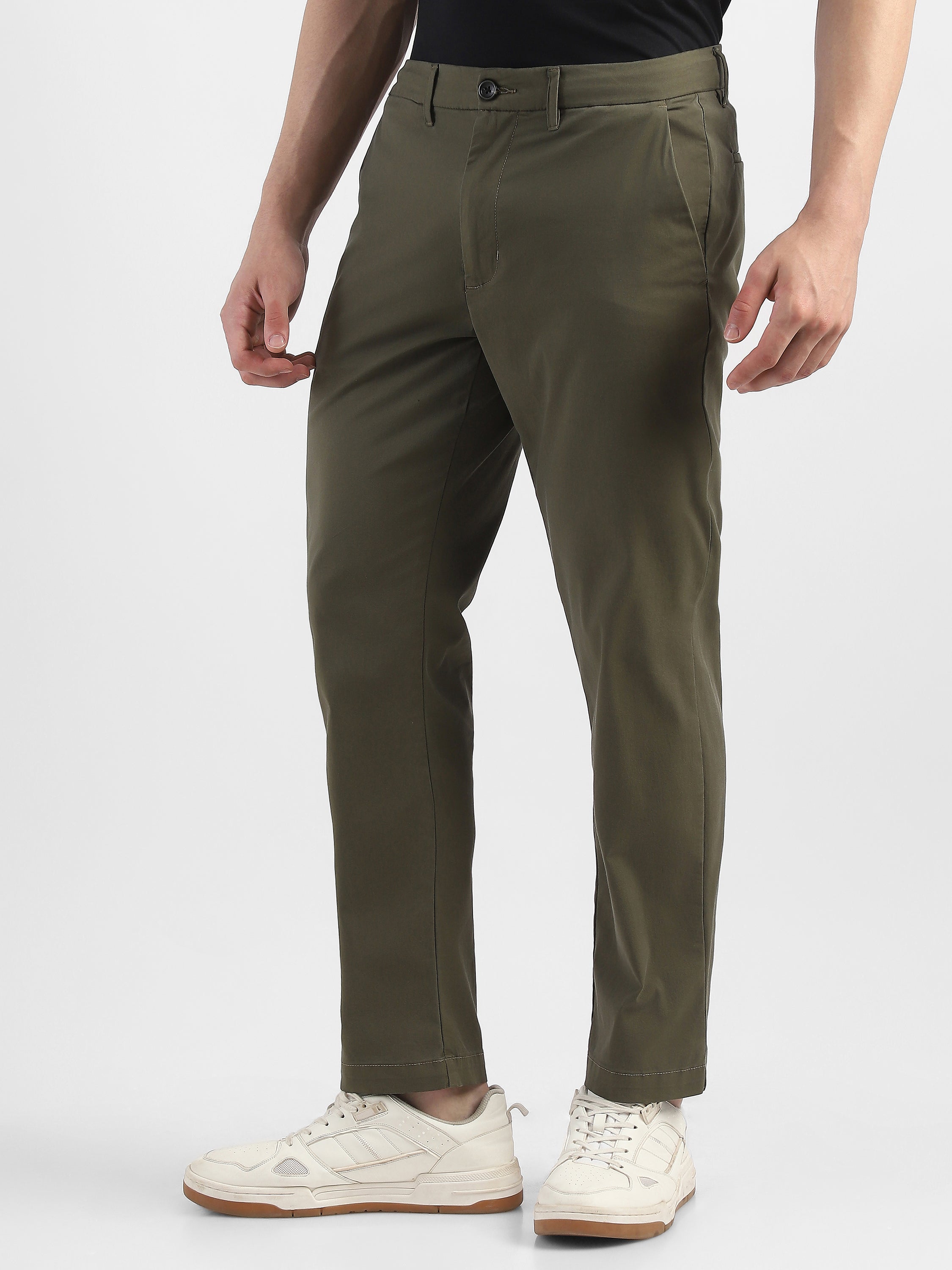 Men Olive Mid Rise Regular Fit Trouser