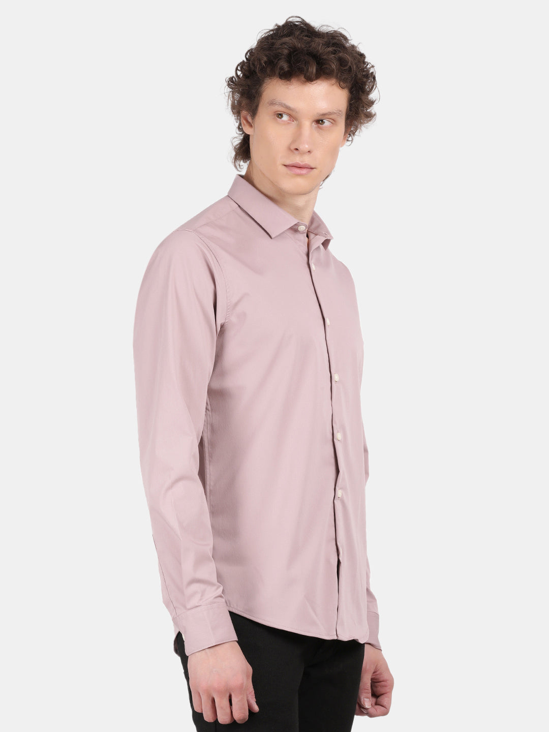 Men Pink Slim Fit Spread Collar Full Sleeve Casual Shirt