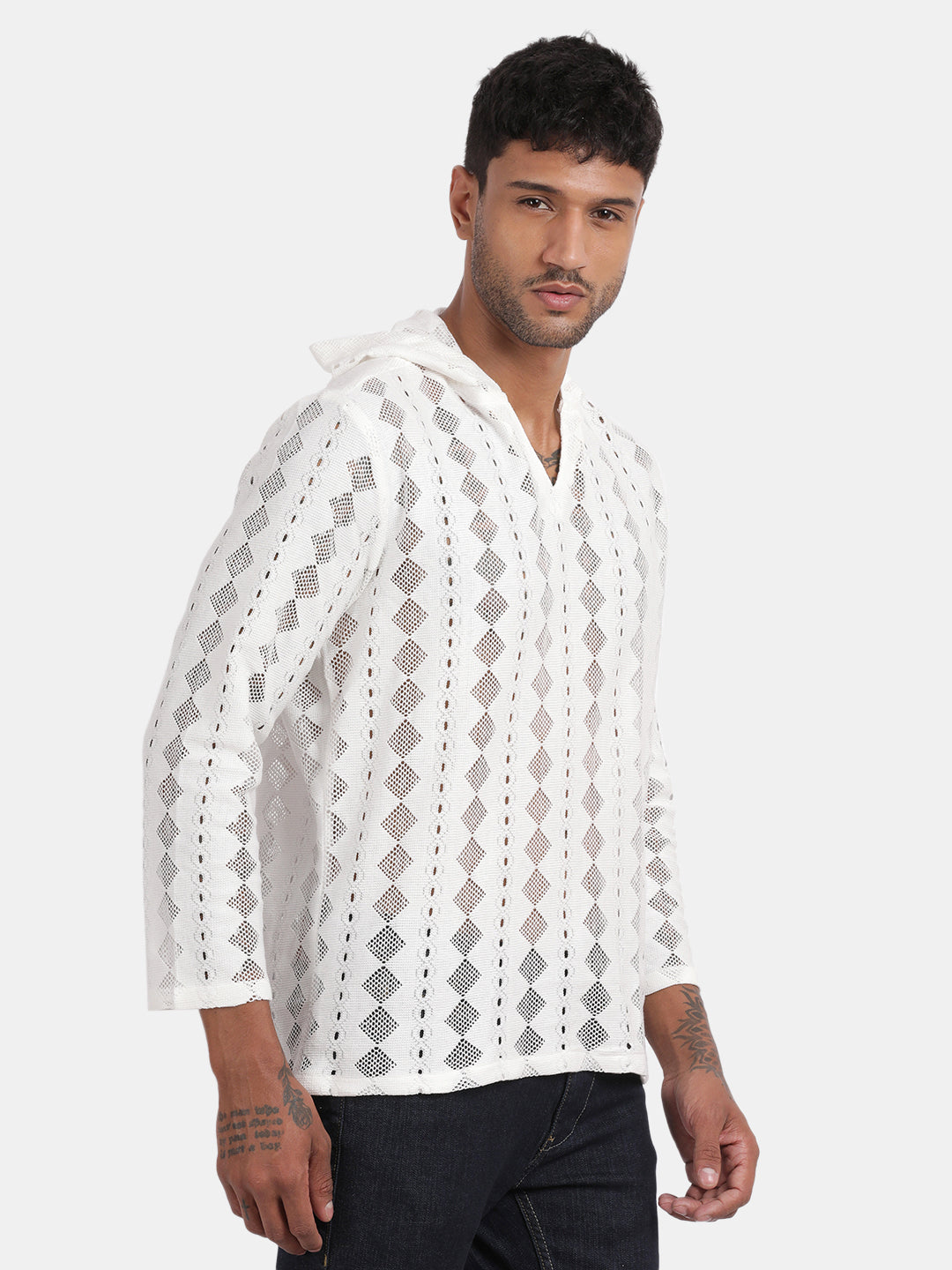 Men White Regular Fit Spread Collar Full Sleeve Hoodie