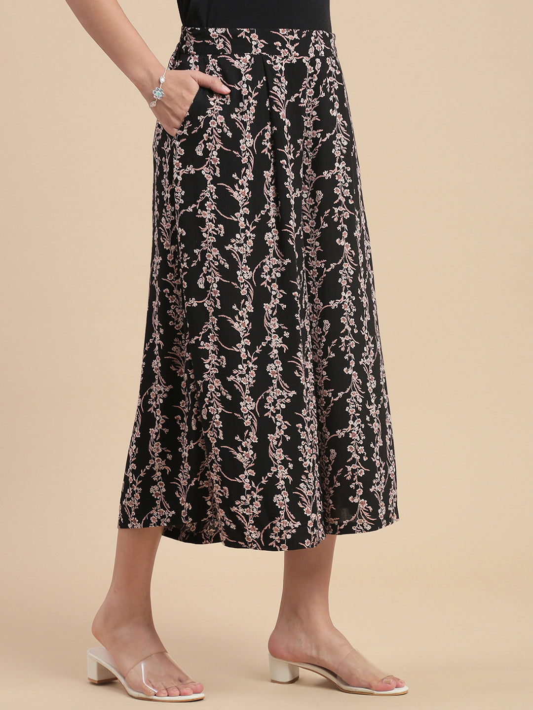 Women Black Casual Culottes